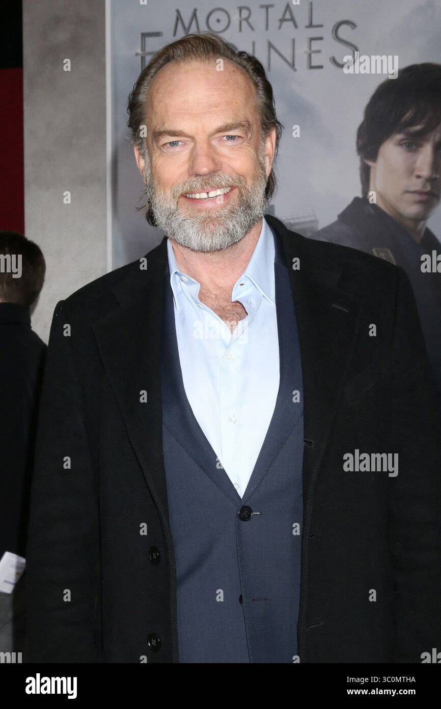 5 décembre 2018 - Westwood, CA, USA - LOS ANGELES - DEC 5 : Hugo Weaving à la première de ''Mortal Engines'' Los Angeles au Village Theater le 5 décembre 2018 à Westwood, CA (crédit image : © Kathy Hutchins via ZUMA Wire) Banque D'Images