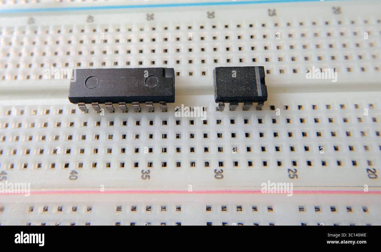 Démarrage d'un projet électronique. Conception de circuits constitués de circuits intégrés. Banque D'Images