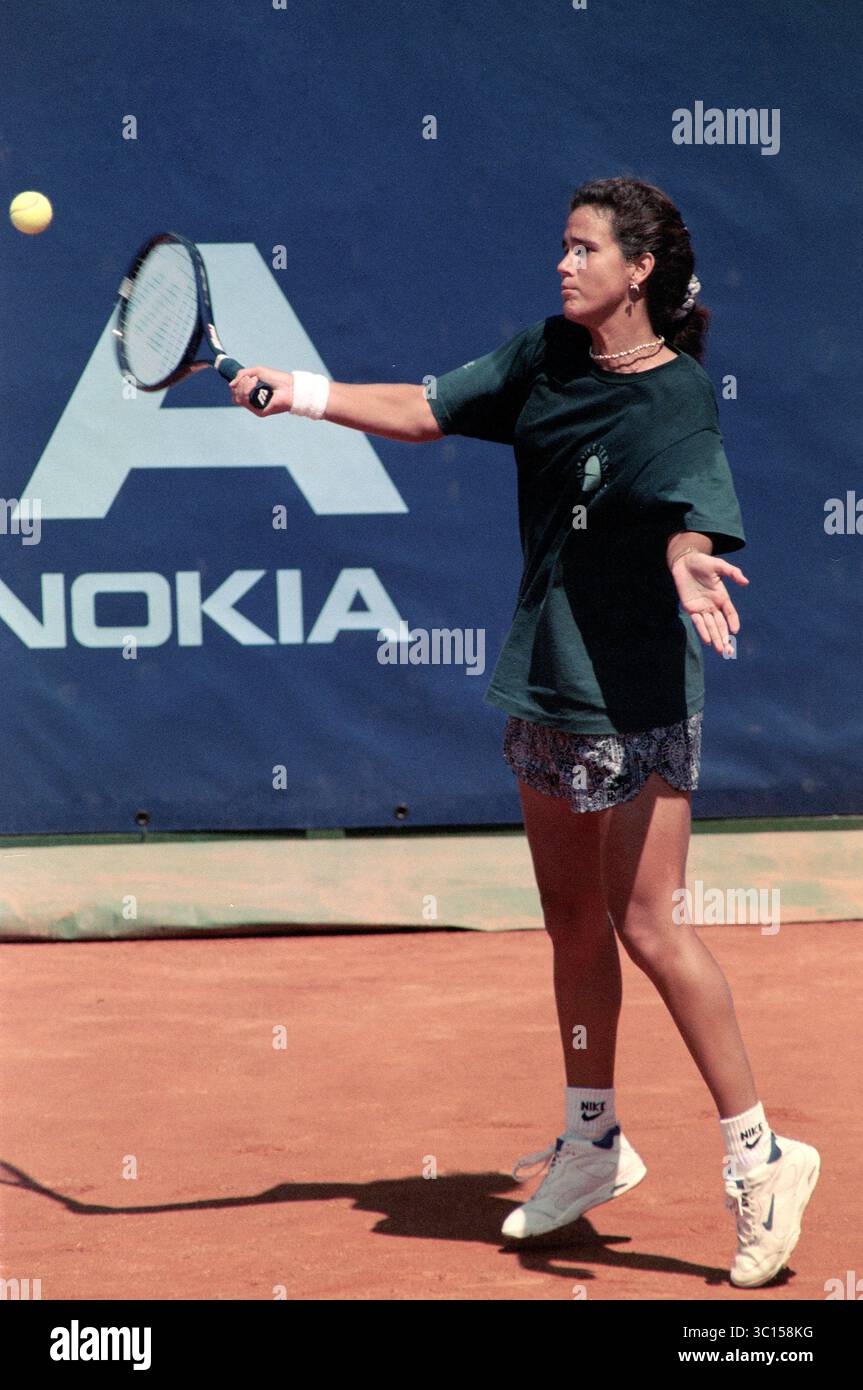 Rome Italie 09/05/1993 :Mary Joe Fernández, joueuse de tennis américaine, lors de l'Open d'Italie WTA 1993 - Singles femmes Banque D'Images