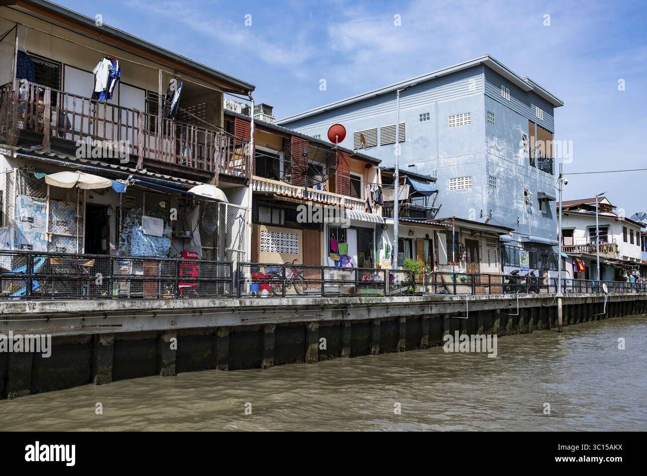 Appartements côté canal, Bangkok, Thaïlande Banque D'Images