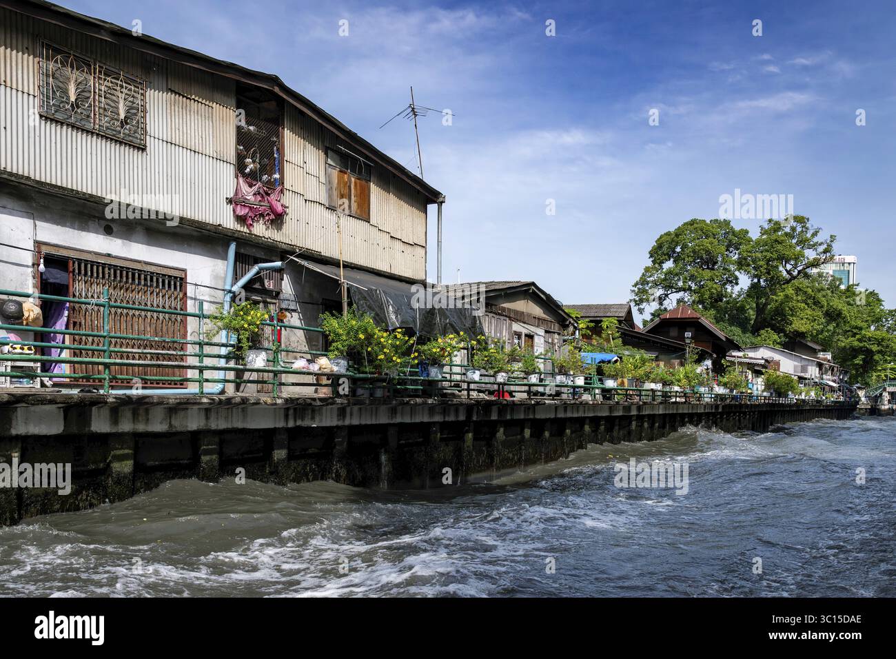 Appartements côté canal, Bangkok, Thaïlande Banque D'Images