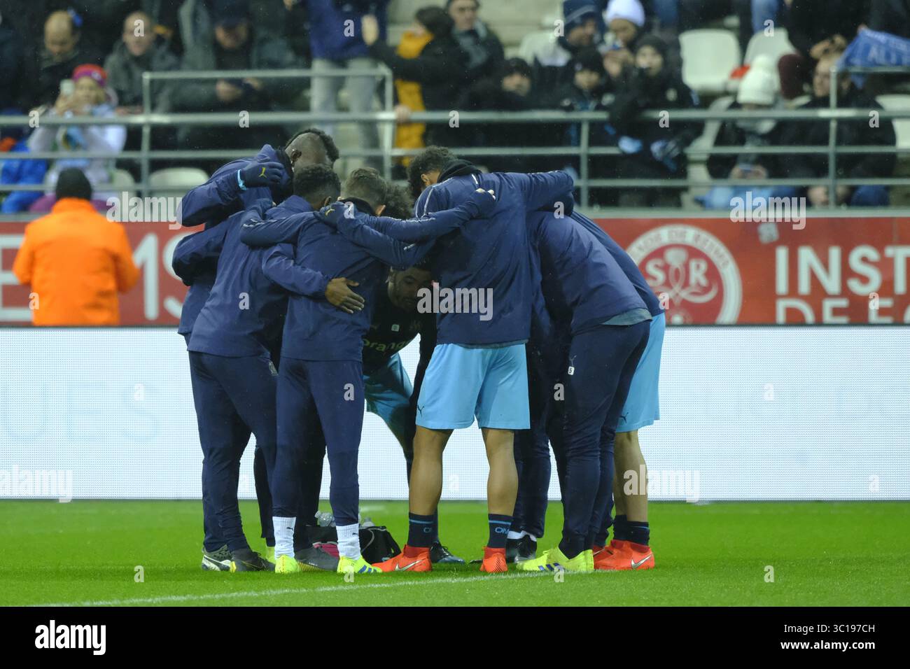 3 février 2019 - Reims, Marne, France - Marseille équipe après le championnat de France de football, Ligue 1 Conforama, stade de Reims contre l'Olympique de Marseille à Auguste Delaune Stadium Reims - France..Reims a gagné 2-1 (crédit image : © Pierre Stevenin/ZUMA Wire) Banque D'Images
