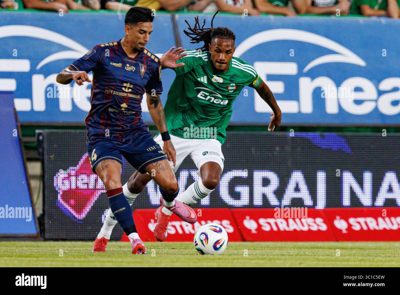 Pendant le match PKO BP Ekstraklasa entre les équipes de Radomiak Radom et Pogon Szczecin (Maciej Rogowski) Banque D'Images