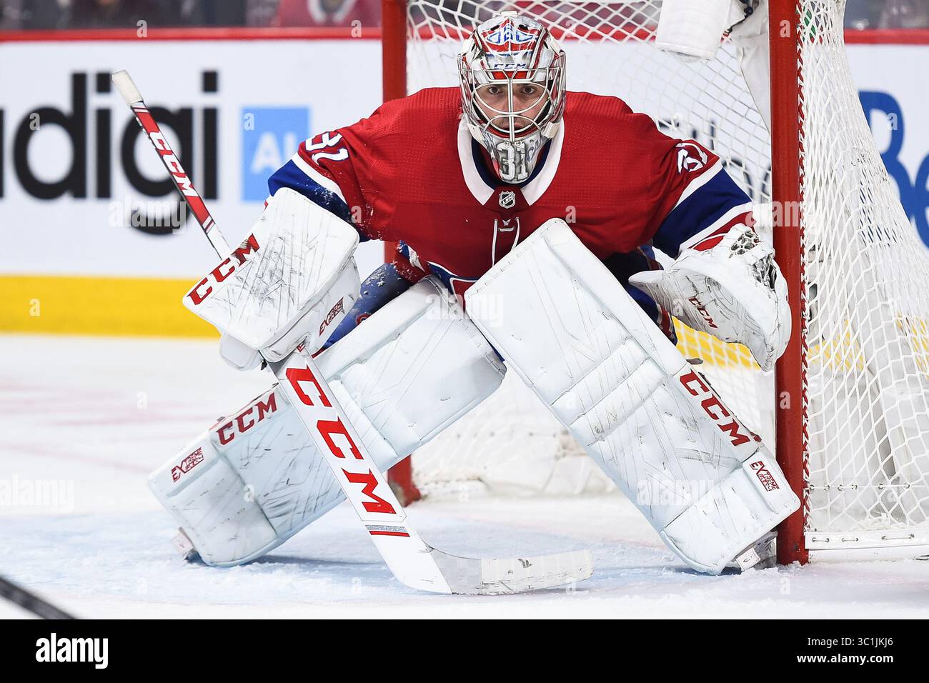 21 février 2019 : le gardien des Canadiens de Montréal Carey Price (31) suit le match des Flyers de Philadelphie au match des Canadiens de Montréal au Centre Bell à Montréal, Québec. David Kirouac/CSM(image de crédit : &copy ; David Kirouac/CSM via ZUMA Wire) Banque D'Images