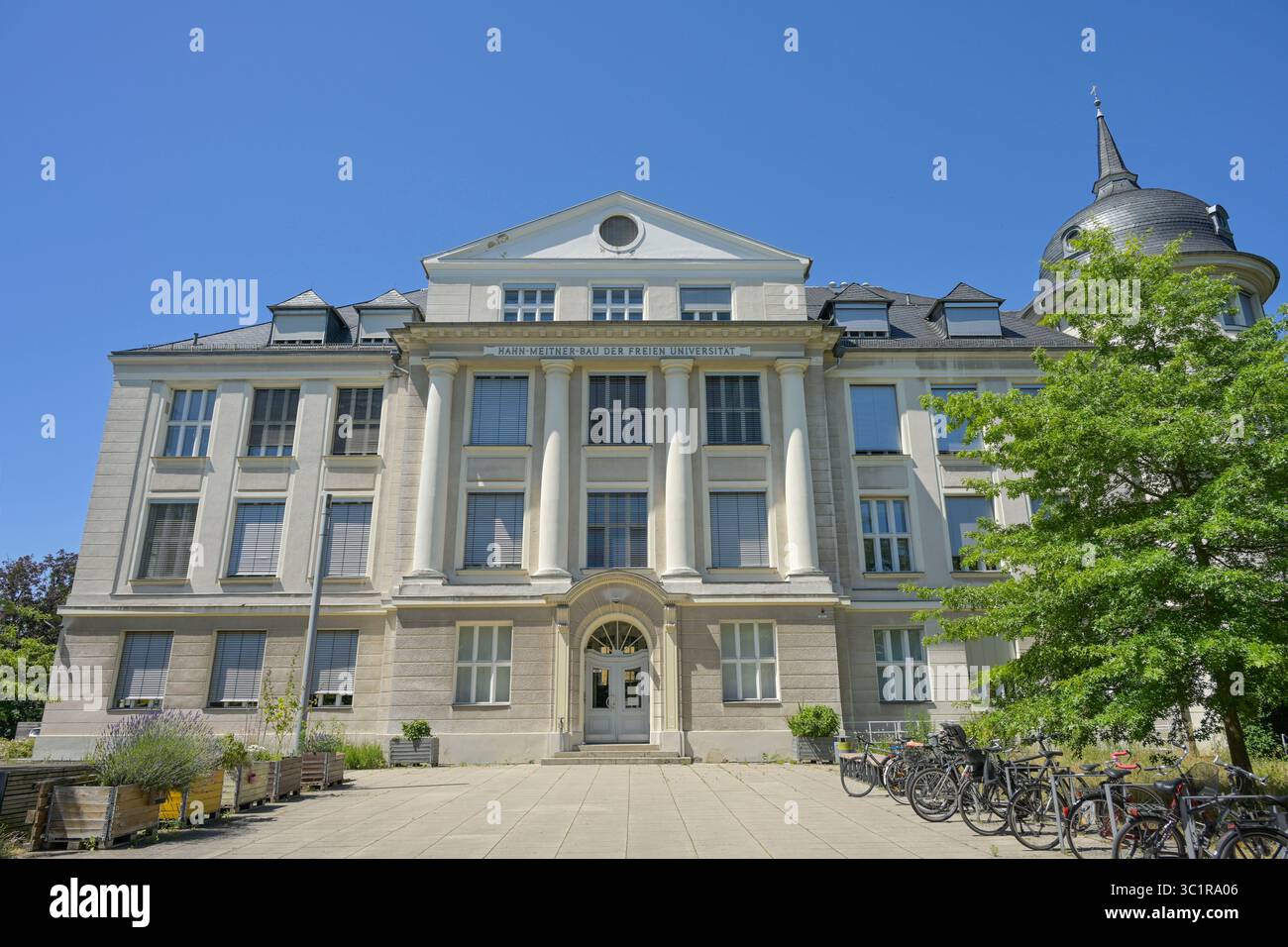 Hahn-Meitner-Bau, Freie Universität, Thielallee, Dahlem, Steglitz-Zehlendorf, Berlin, Deutschland Banque D'Images