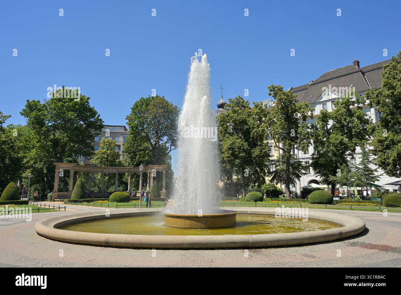 Springbrunnen, Fontäne, Viktoria-Luise-Platz, Schöneberg, Bezirk Tempelhof-Schöneberg, Berlin, Deutschland Banque D'Images