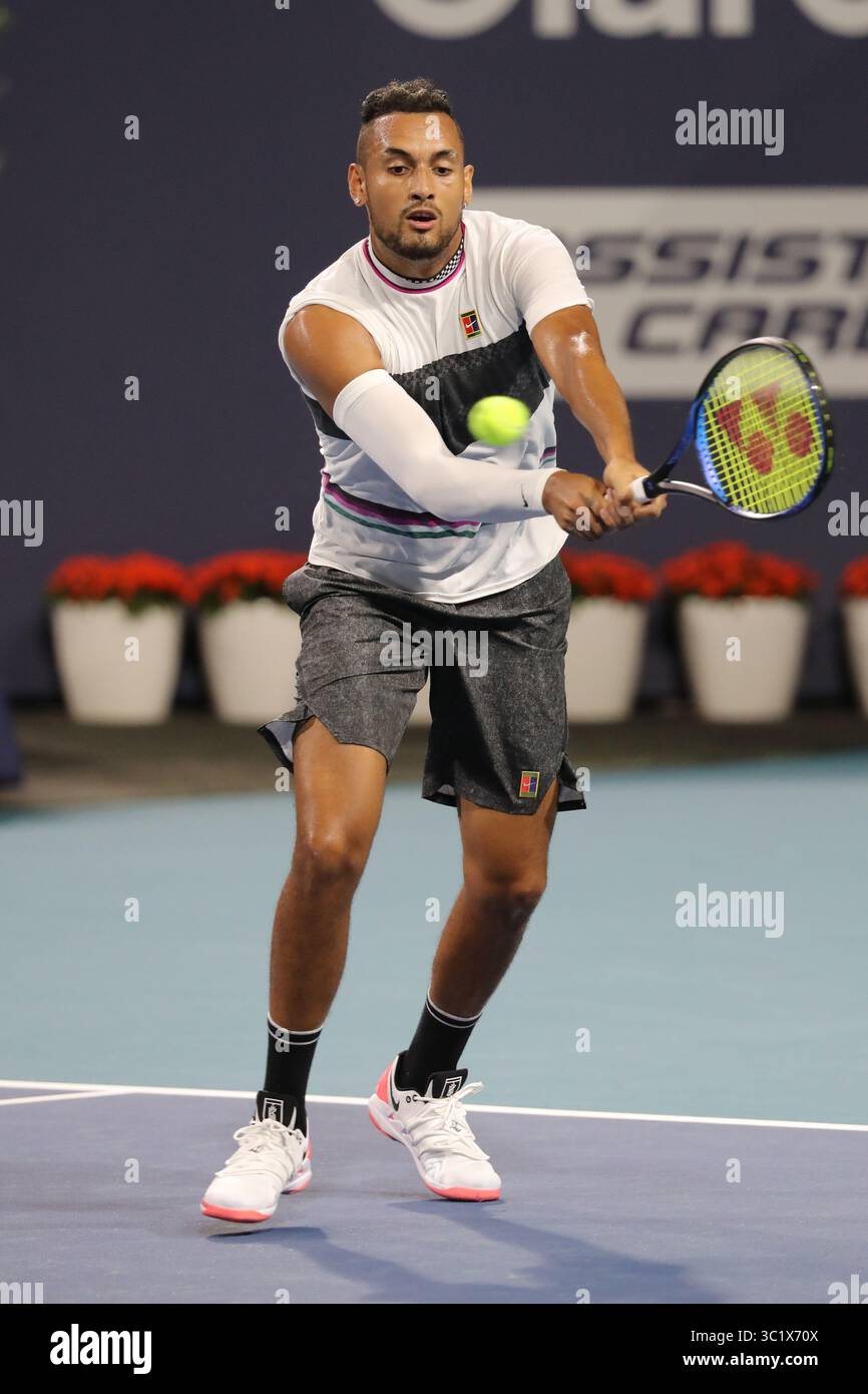 24 mars 2019 - Miami Gardens, Floride, États-Unis d'Amérique - MIAMI GARDENS, FLORIDE - 24 MARS : Nick Kyrgios le jour 7 de l'Open de Miami présenté par Itau au Hard Rock Stadium le 24 mars 2019 à Miami Gardens, Floride..personnes : Nick Kyrgios. (Crédit image : © SMG via ZUMA Wire) Banque D'Images