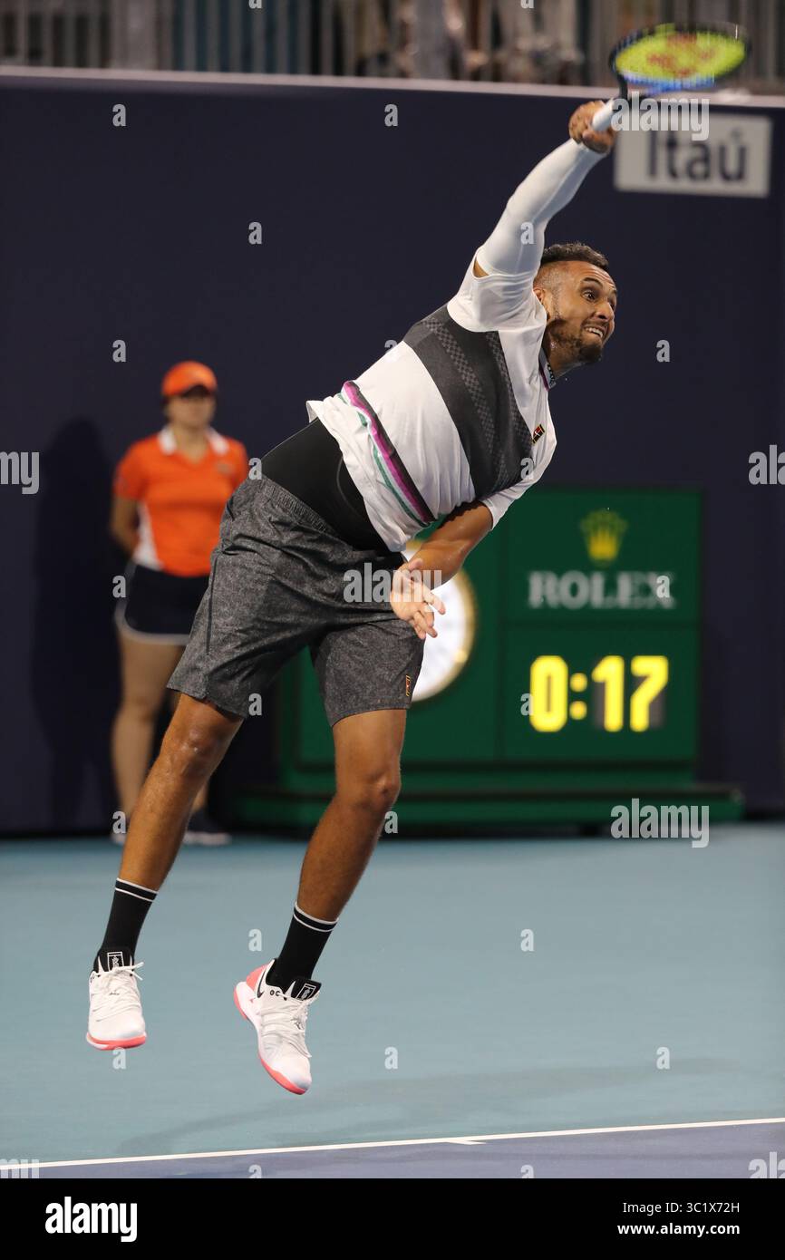 24 mars 2019 - Miami Gardens, Floride, États-Unis d'Amérique - MIAMI GARDENS, FLORIDE - 24 MARS : Nick Kyrgios le jour 7 de l'Open de Miami présenté par Itau au Hard Rock Stadium le 24 mars 2019 à Miami Gardens, Floride..personnes : Nick Kyrgios. (Crédit image : © SMG via ZUMA Wire) Banque D'Images