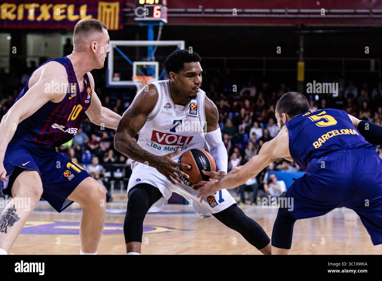 28 mars 2019 - Barcelone, Barcelone, Espagne - Coty Clarke, #7 de Buducnost VOLI lors de l'EuroLeague Basketball, match entre le FC Barcelona Lassa et Buducnost VOLI au Palau Blaugrana, à Barcelone, Espagne. 28 mars 2019. (Crédit image : © AFP7 via ZUMA Wire) Banque D'Images
