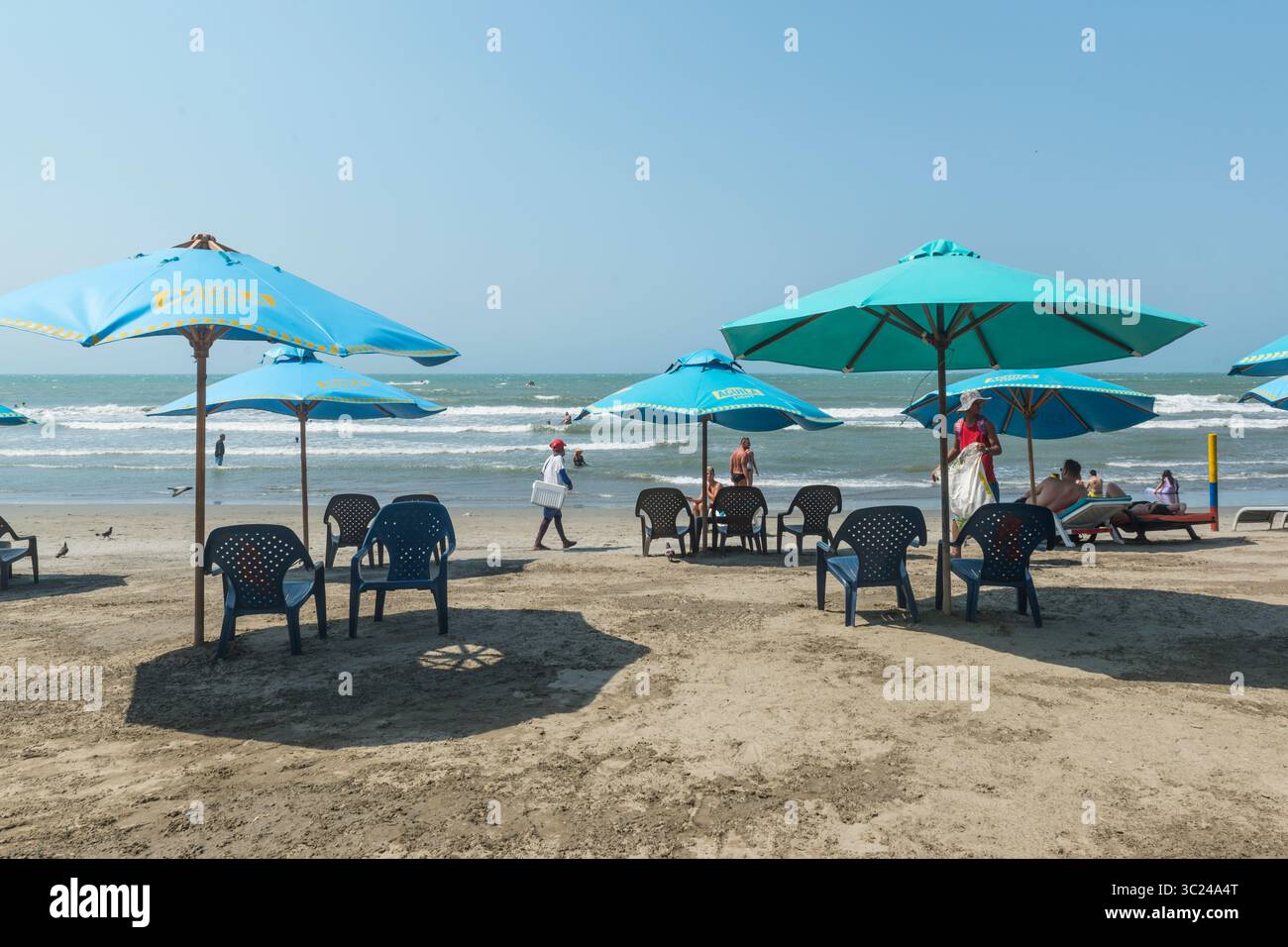 Amoureux de la plage sur la Playa de Bocagrande à Cartagena, Colombie Banque D'Images