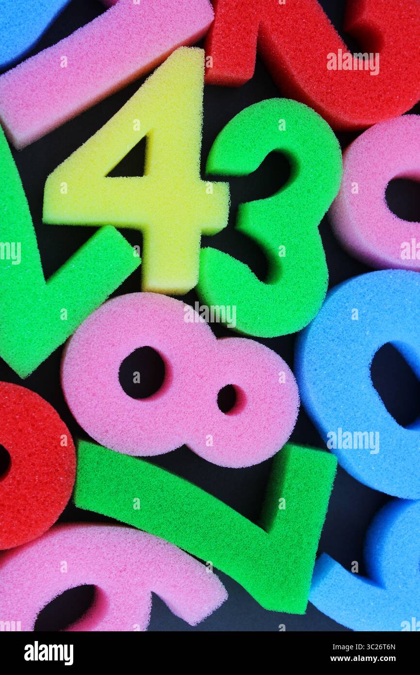Numéros d'éponge de différentes couleurs Banque D'Images