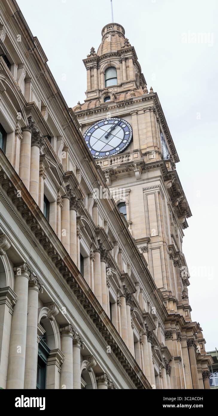 Façade du bâtiment General Post Office (GPO), construit en 1859 dans un mélange de style Renaissance et second Empire français, à Melbourne, Banque D'Images