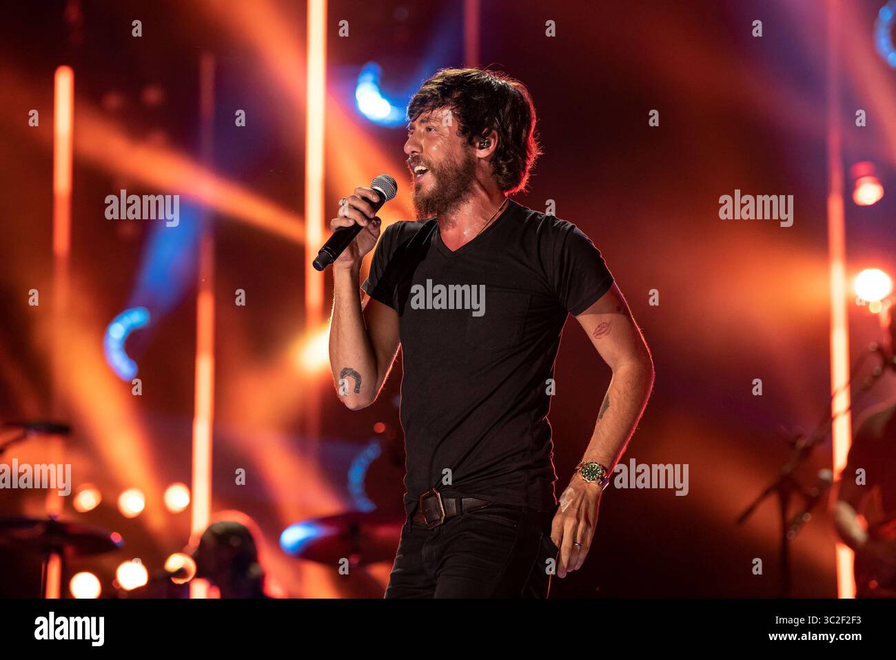 10 juin 2019 - Nashville, TN, États-Unis - NASHVILLE, TENNESSEE - 09 JUIN : Chris Janson se produit sur scène pour la quatrième journée du Festival de musique CMA 2019 le 9 juin 2019 à Nashville, Tennessee. Photo : Andrew Wendowski pour imageSPACE (crédit image : © Imagespace via ZUMA Wire) Banque D'Images