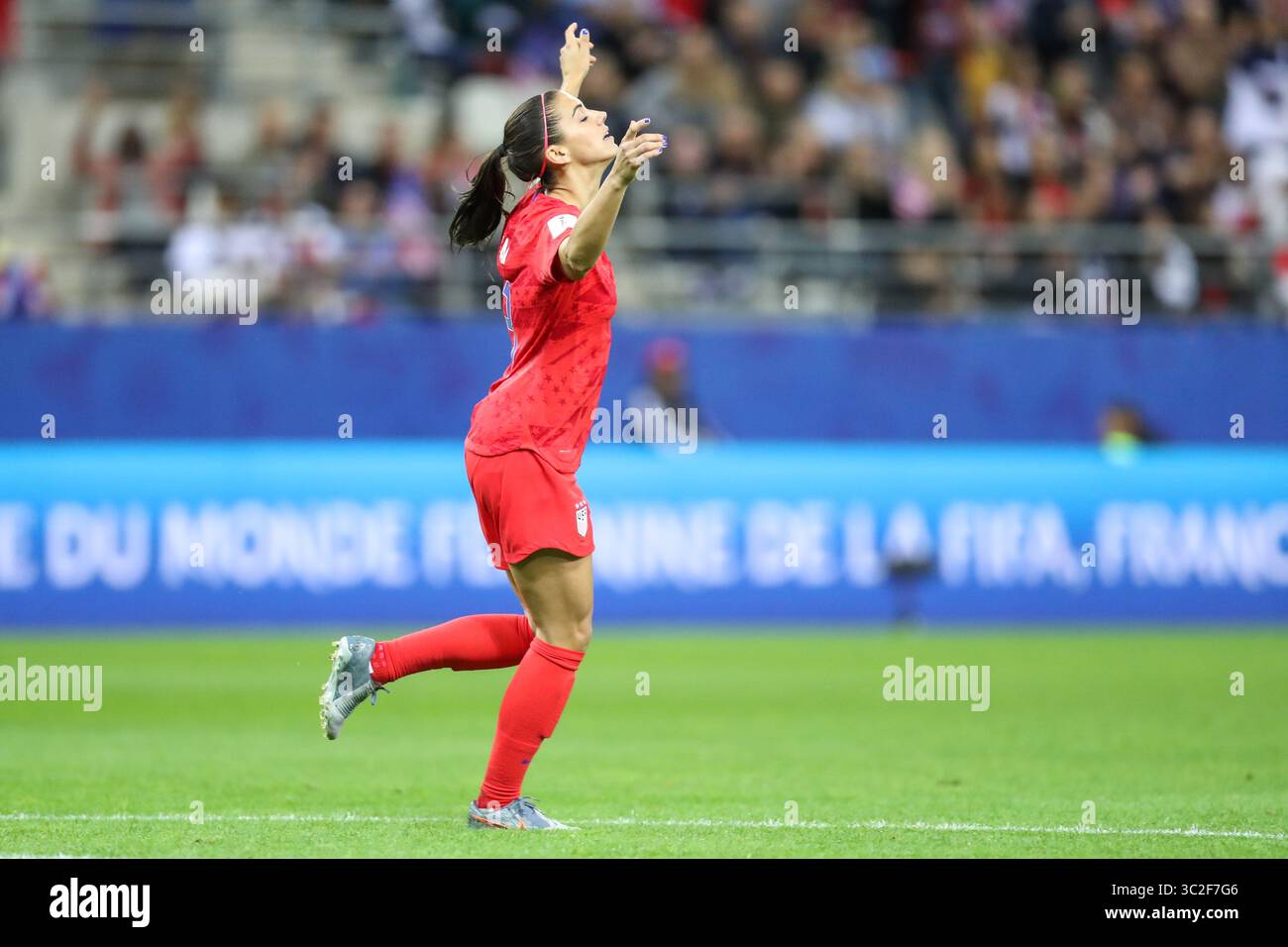 11 juin 2019 : Reims, France : Alex Morgan des États-Unis lors d'un match contre la Thaïlande match valable pour le groupe F de la première phase de la Coupe du monde de football féminin au stade Auguste-Delaune. (Crédit image : © Vanessa Carvalho/ZUMA Wire) Banque D'Images