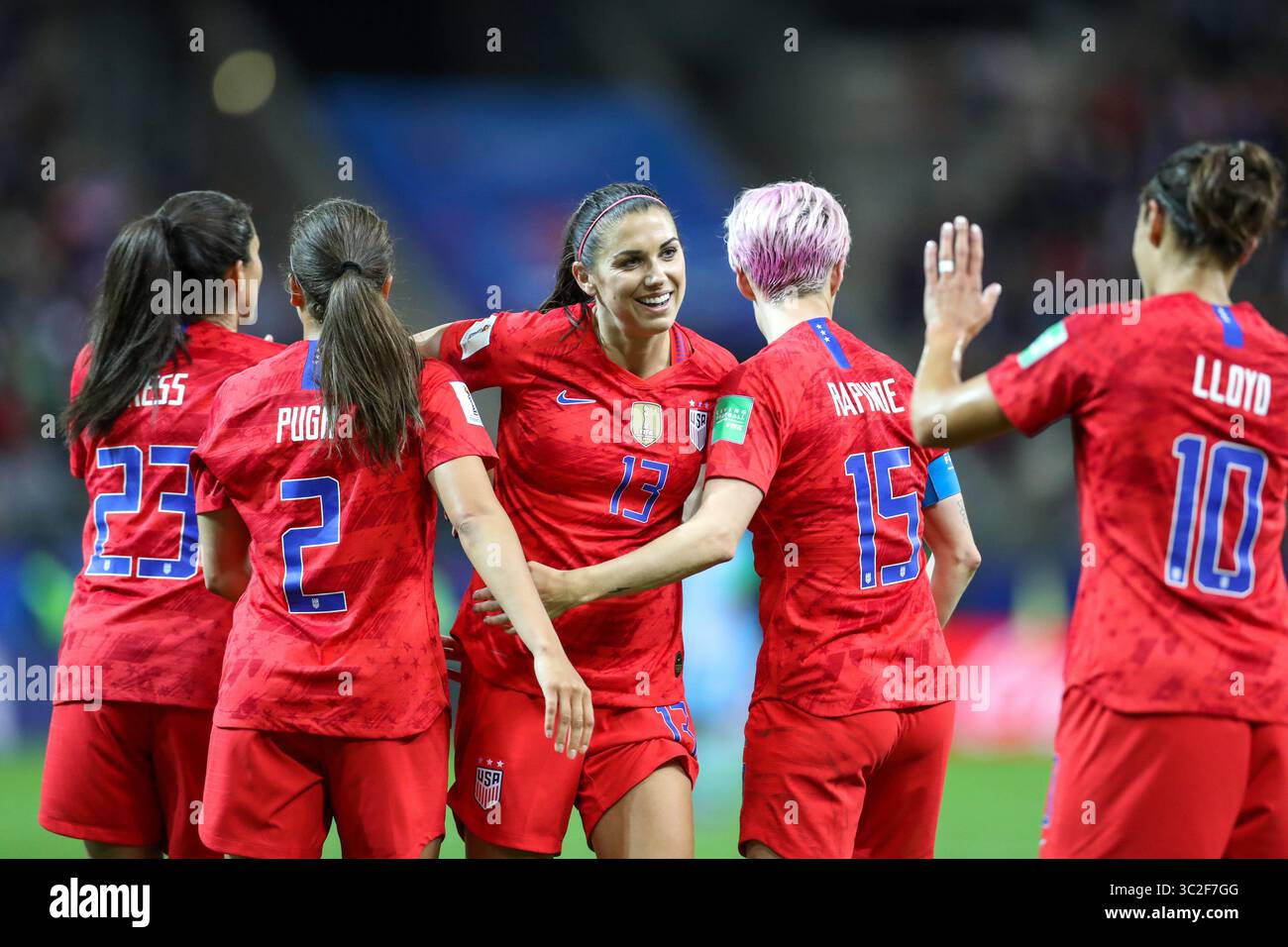 11 juin 2019 : Reims, France : Alex Morgan des États-Unis lors d'un match contre la Thaïlande match valable pour le groupe F de la première phase de la Coupe du monde de football féminin au stade Auguste-Delaune. (Crédit image : © Vanessa Carvalho/ZUMA Wire) Banque D'Images