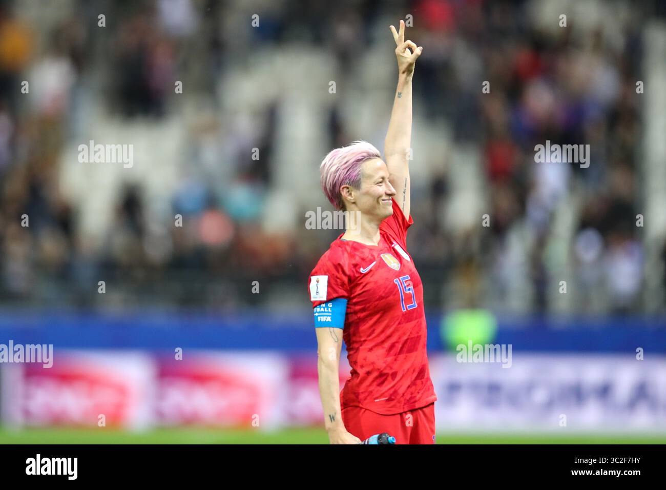 11 juin 2019 : Reims, France : Megan Rapinoe des États-Unis lors d'un match contre la Thaïlande valable pour le groupe F de la première phase de la Coupe du monde de football féminin au stade Auguste-Delaune. (Crédit image : © Vanessa Carvalho/ZUMA Wire) Banque D'Images