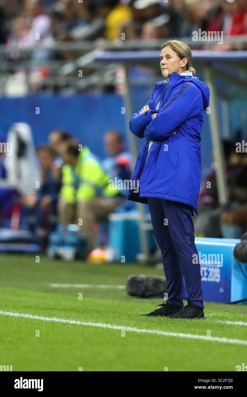 11 juin 2019 : Reims, France : Jill Ellis des États-Unis lors d'un match contre la Thaïlande match valable pour le groupe F de la première phase de la Coupe du monde de football féminin au stade Auguste-Delaune. (Crédit image : © Vanessa Carvalho/ZUMA Wire) Banque D'Images