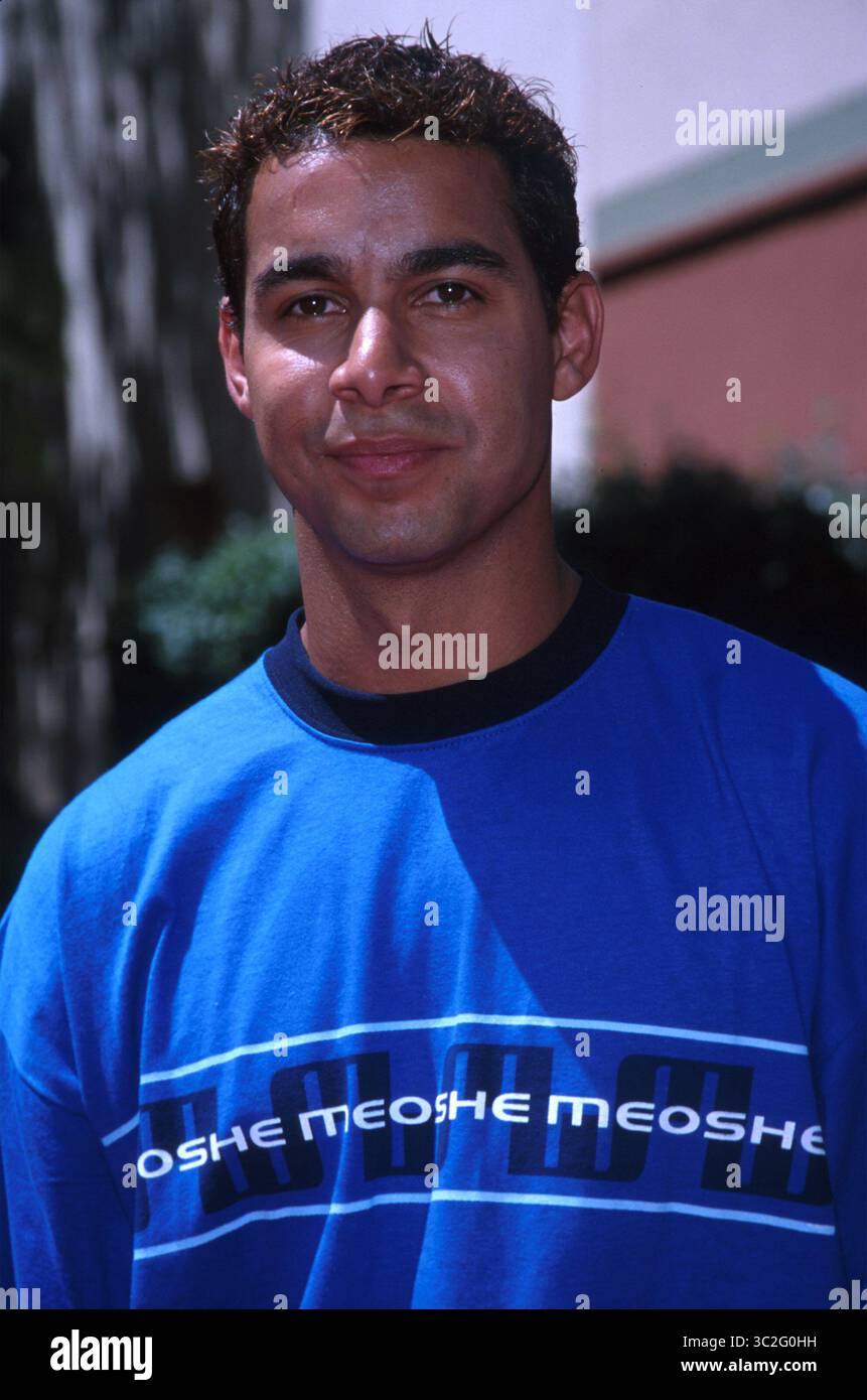 18 juillet 1999 ; Los Angeles, CA, États-Unis ; L'acteur JOHN HUERTAS @ 'Inspector Gadget' première. . (Crédit image : © Chris Delmas/ZUMA Wire) Banque D'Images