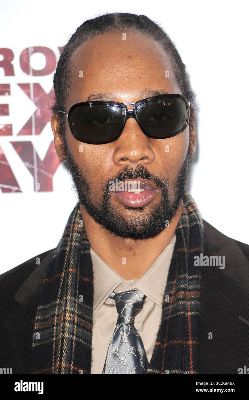 RZA à la projection spéciale New-yorkaise du nouveau film de Lionsgate "les trois prochains jours" au Ziegfeld Theater de New York - 09 novembre 2010 Banque D'Images