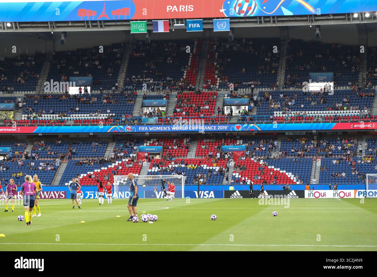 24 juin 2019, Paris, France : quelques instants avant le départ du Canada et de la Suède par la finale de la Coupe du monde féminine au stade du Parc des Princes. (Crédit image : © Vanessa Carvalho/ZUMA Wire) Banque D'Images