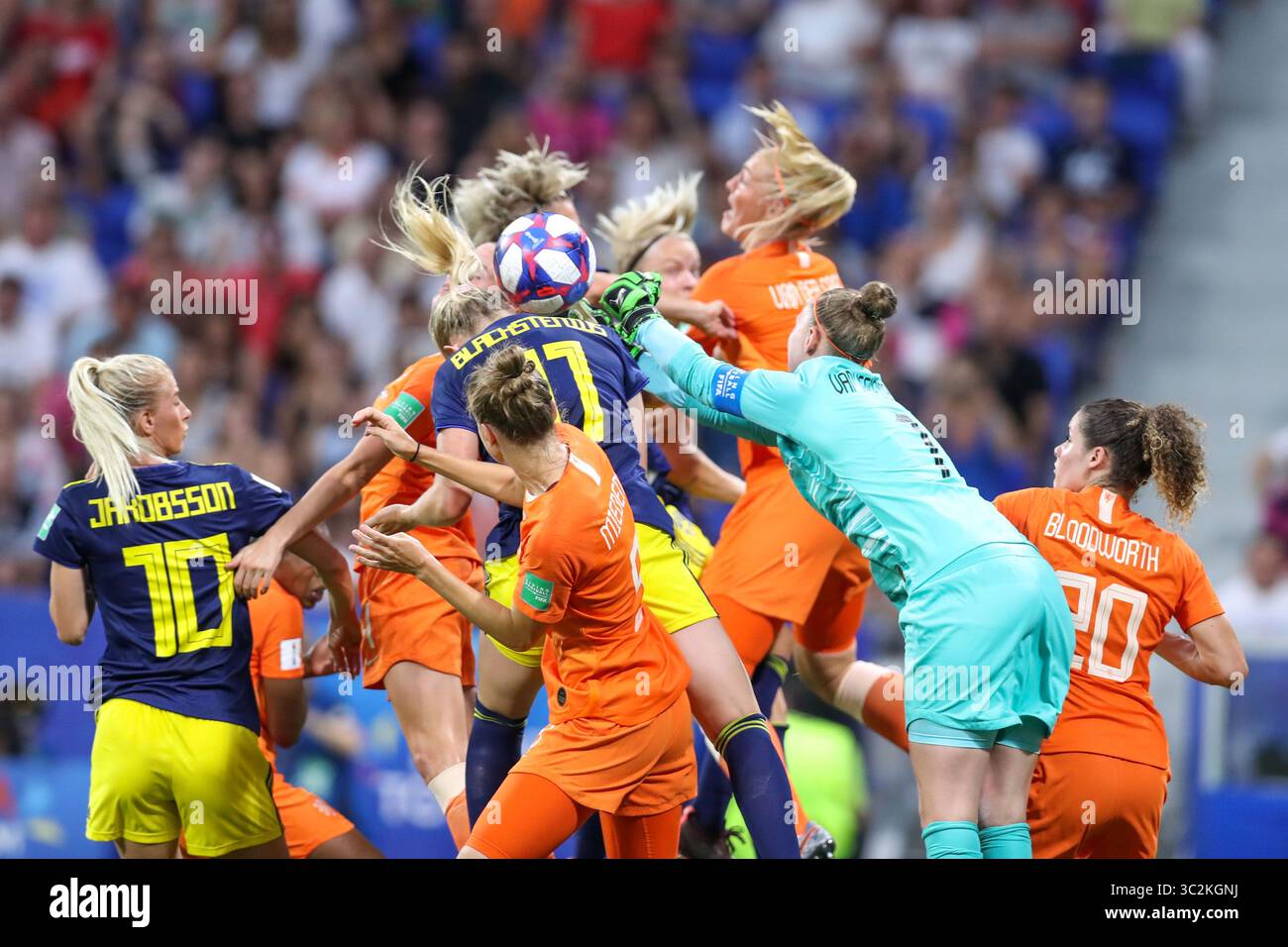 3 juillet 2019, Lyon, France : Van Veendaal des pays-Bas lors d'un match contre la Suède valable pour les demi-finales de la Coupe du monde féminine de football. (Crédit image : © Vanessa Carvalho/ZUMA Wire) Banque D'Images