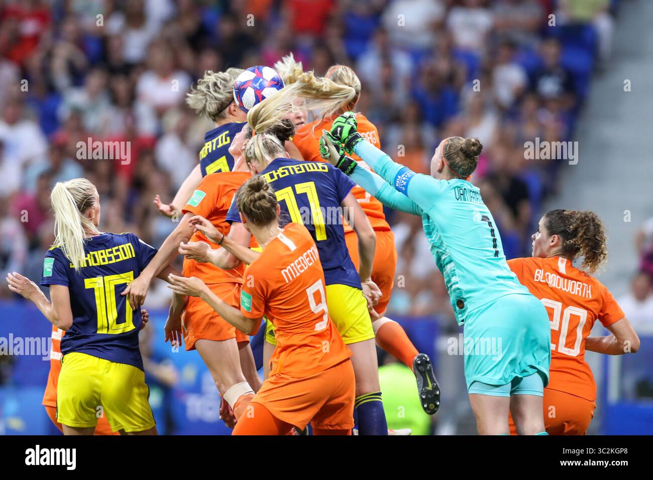 3 juillet 2019, Lyon, France : Van Veendaal des pays-Bas lors d'un match contre la Suède valable pour les demi-finales de la Coupe du monde féminine de football. (Crédit image : © Vanessa Carvalho/ZUMA Wire) Banque D'Images