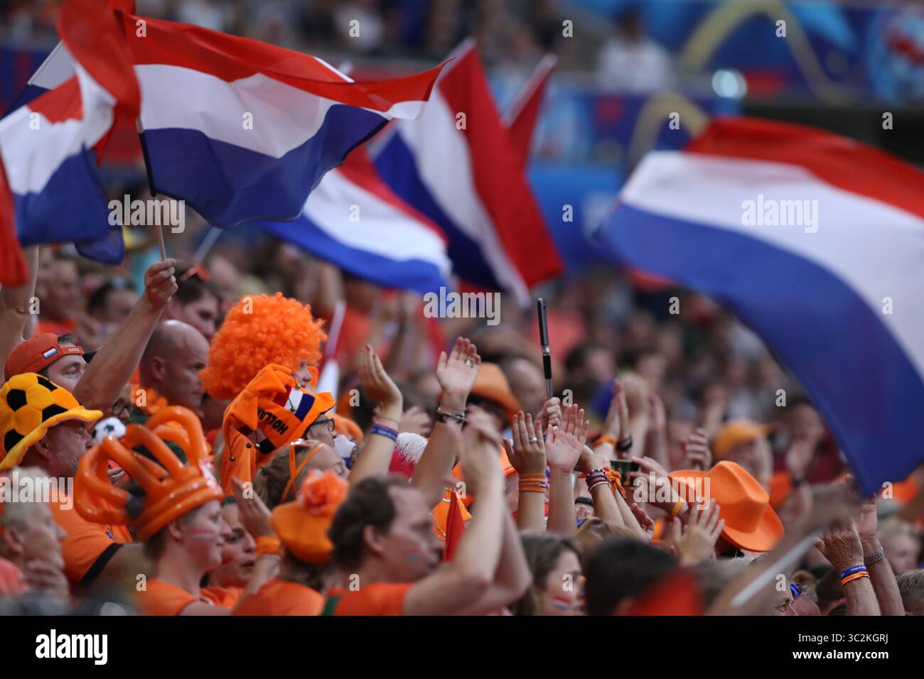 3 juillet 2019, Lyon, France : fans des pays-Bas lors du match contre la Suède valable pour les demi-finales de la Coupe du monde féminine de football. (Crédit image : © Vanessa Carvalho/ZUMA Wire) Banque D'Images