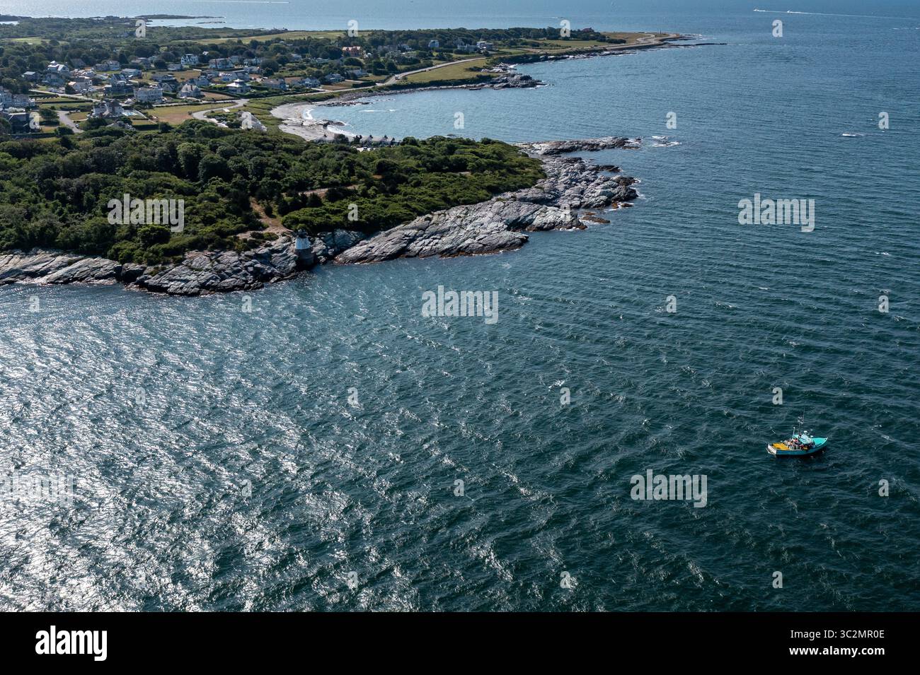 Phare de Castle Hill, Newport Rhode Island, États-Unis. Le phare est situé sur la baie de Narragansett à Newport, Rhode Island, à la fin de l'historique Banque D'Images