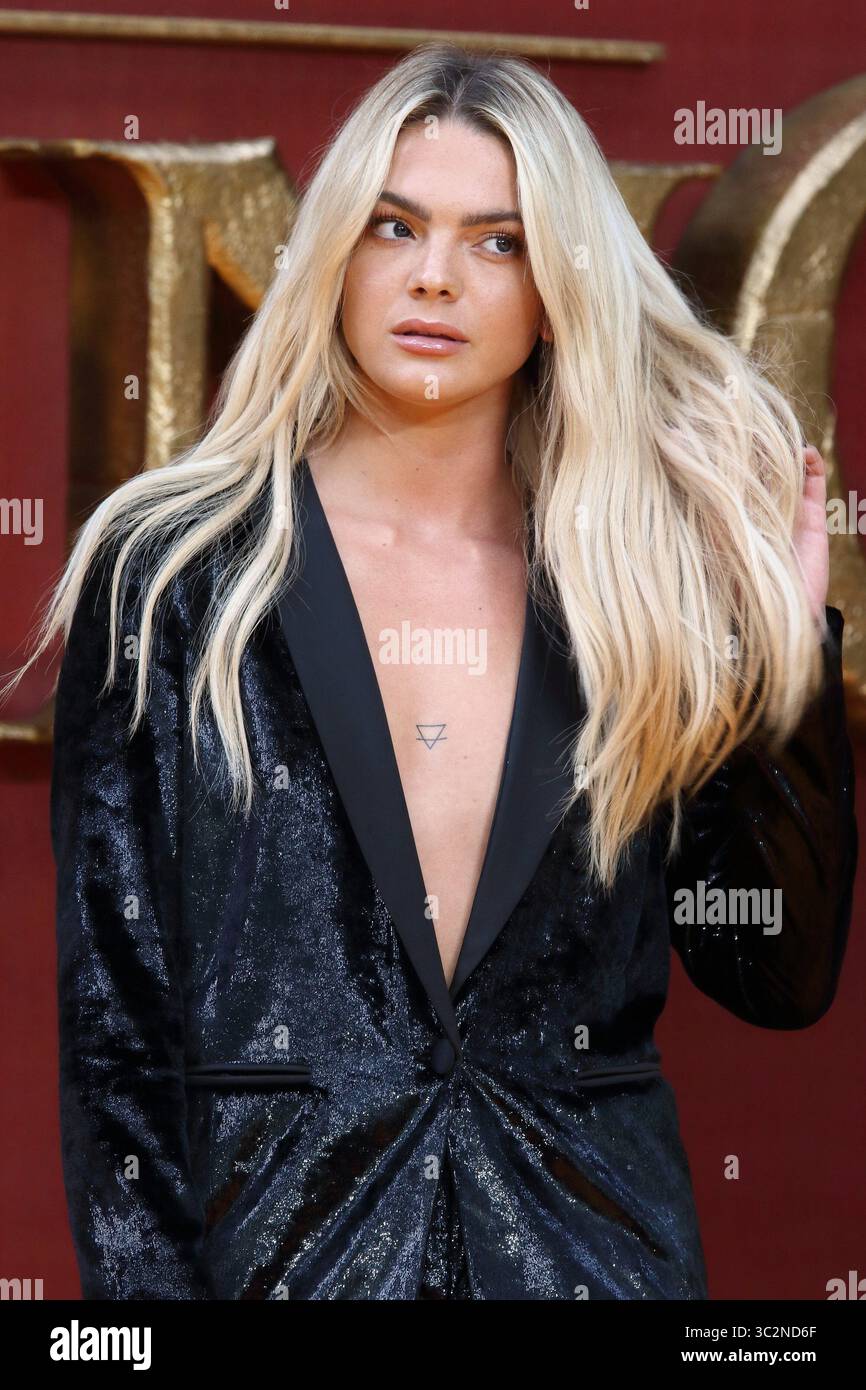 14 juillet 2019 - Londres, Royaume-Uni - Louisa Johnson assiste à la première européenne du Roi Lion de Disney au cinéma Odeon luxe, Leicester Square à Londres. (Crédit image : © Keith Mayhew/SOPA images via ZUMA Wire) Banque D'Images