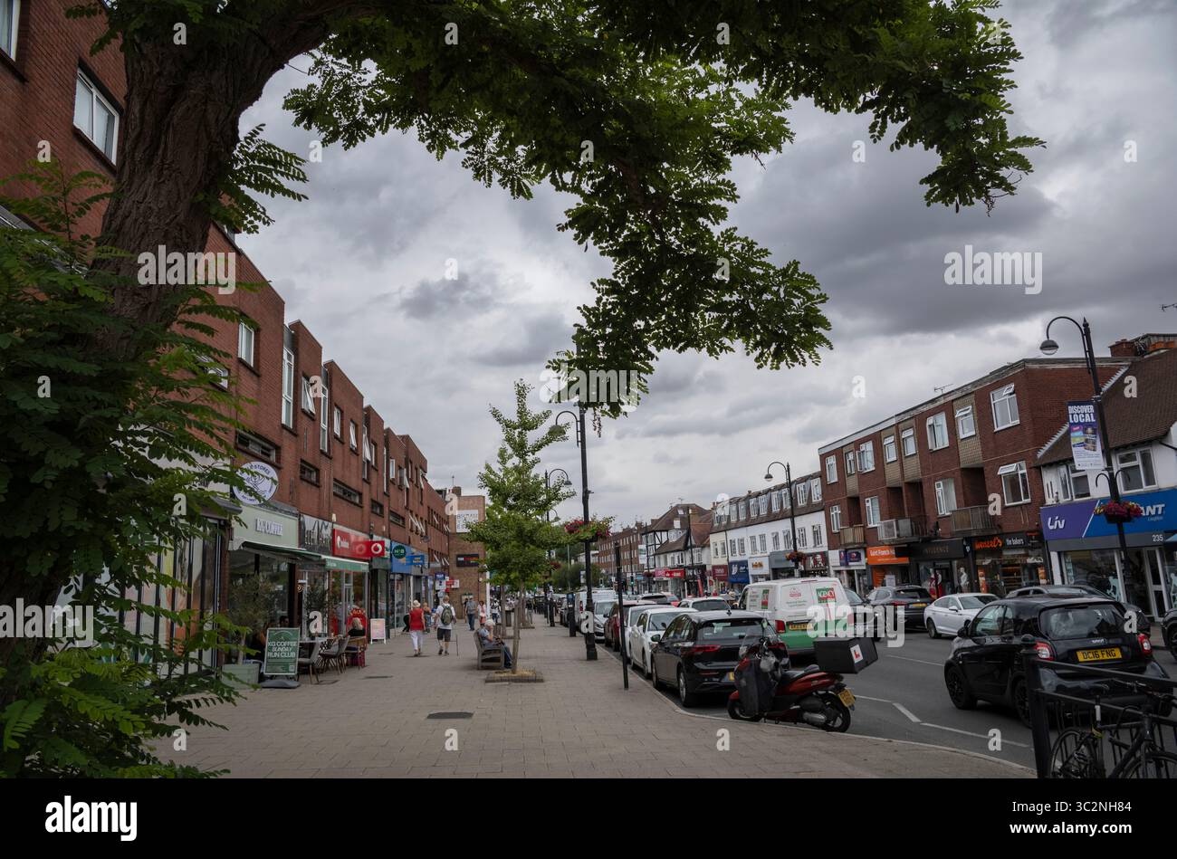 Loughton, ville de banlieue et paroisse civile dans le district de la forêt d'Epping dans l'Essex, Angleterre, Royaume-Uni Banque D'Images