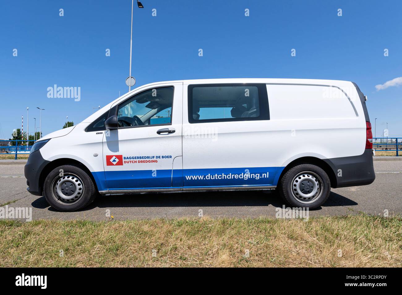 Baggerbedrijf de Boer Mercedes-Benz Vito van Banque D'Images