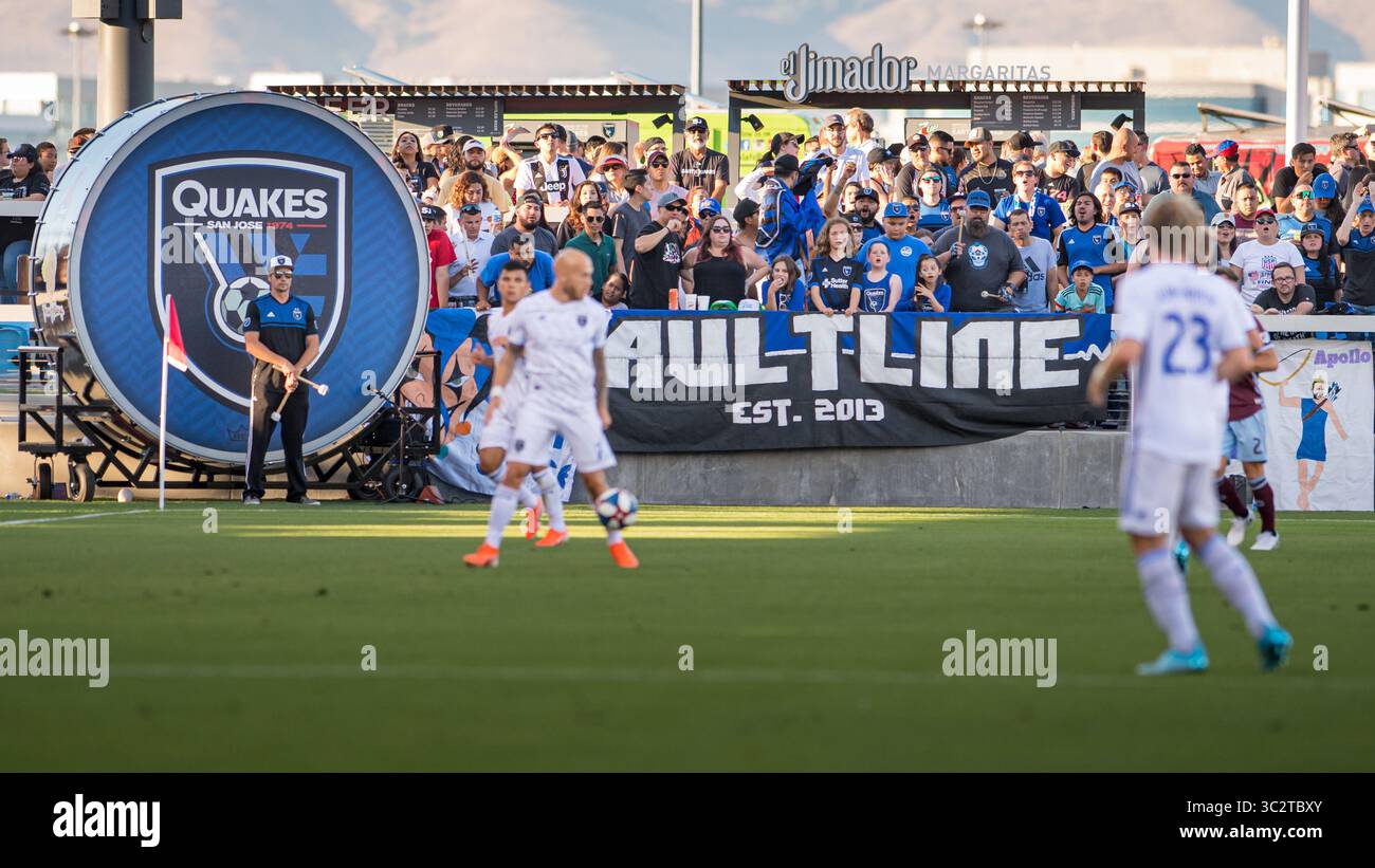 27 juillet 2019, San JosÃ, Californie, États-Unis : SAN JosÃ‰ CA - JUILLET 27 : les fans de San Jose Earthquakes lors d'un match de la Major League Soccer (MLS) entre les tremblements de terre de San Jose et les rapides du Colorado le 27 juillet 2019 au stade Avaya de San JosÃ©, Californie. (Crédit image : © Lyndsay Radnedge/ISIPhotos via ZUMA Wire) Banque D'Images