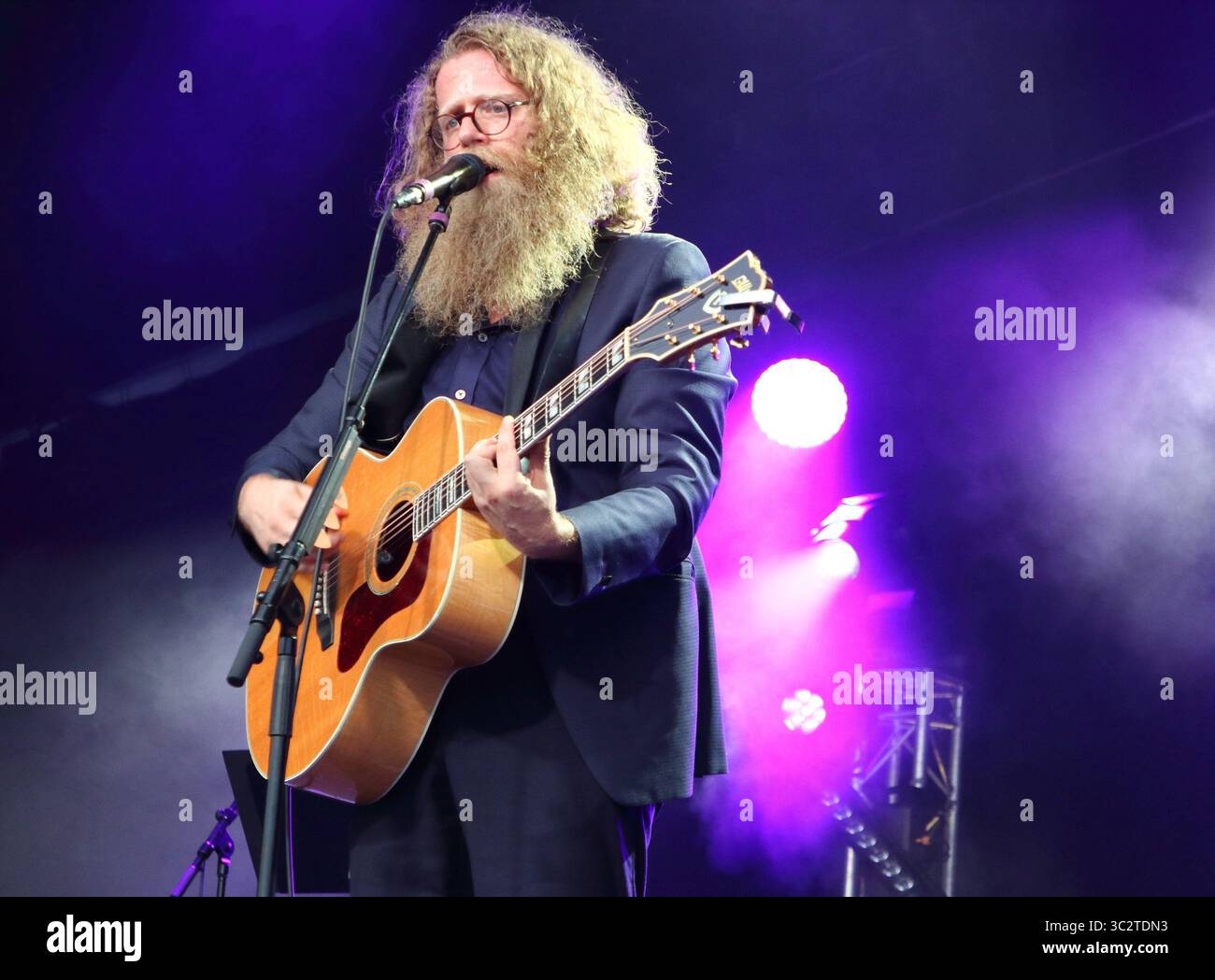 2 août 2019, Cambridge, Royaume-Uni : chanteur folk canadien Ben Caplan de Halifax, Nouvelle-Écosse. Se produit lors du premier jour du Cambridge Folk Festival de renommée mondiale au Cherry Hinton Hall, Cambridge. (Crédit image : © Keith Mayhew/SOPA images via ZUMA Wire) Banque D'Images