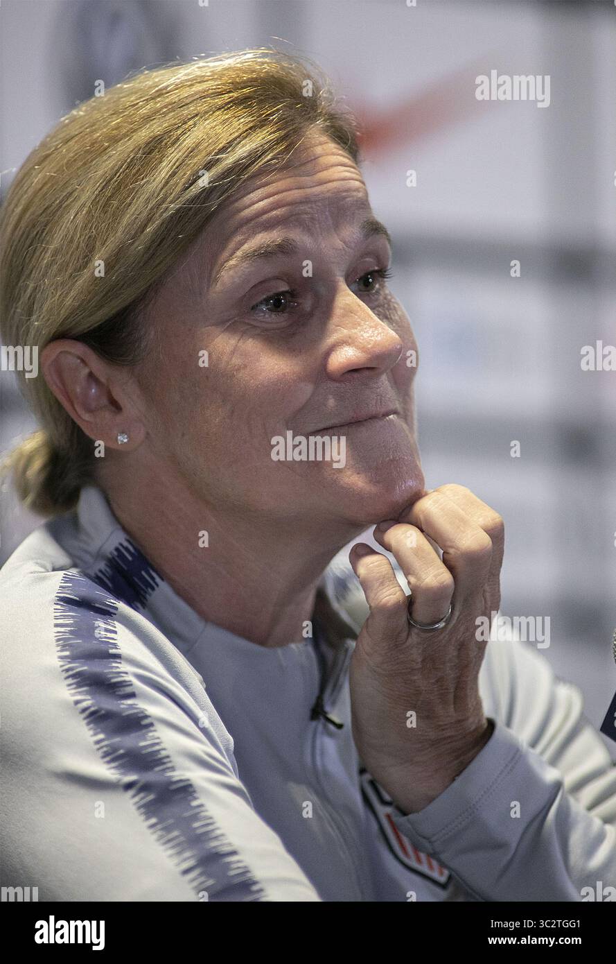 2 août 2019, Pasadena, Californie, États-Unis d'Amérique : L'entraîneuse-chef, Jill Ellis de l'équipe nationale féminine des États-Unis lors d'une conférence de presse avant leur entraînement le vendredi 2 août 2019 avant leur match du Victory Tour avec l'équipe nationale d'Irlande qui aura lieu le samedi 3 août 2019 au Rose Bowl Stadium de Pasadena, Californie. JAVIER ROJAS/PI (crédit image : © Prensa Internacional via ZUMA Wire) Banque D'Images