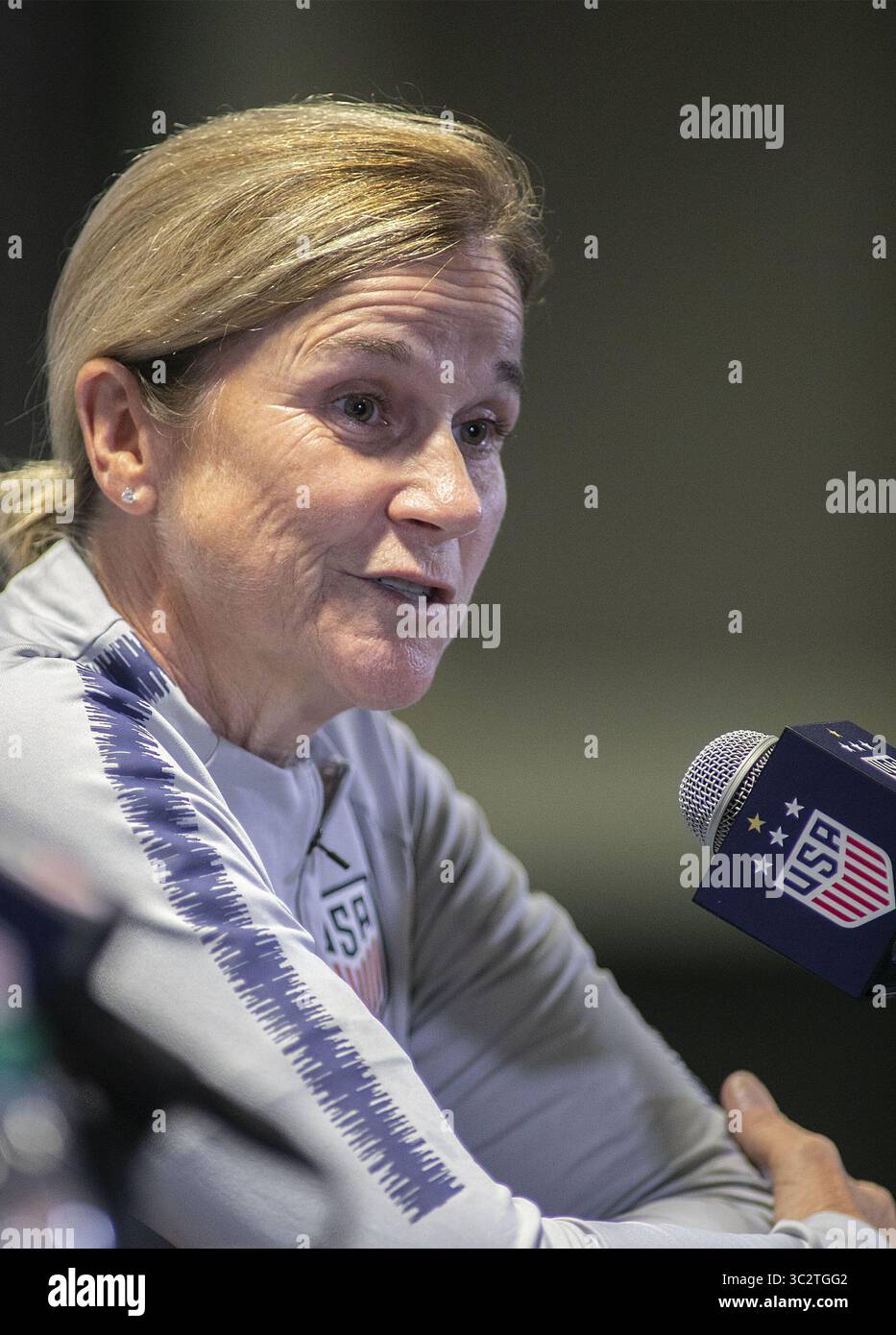 2 août 2019, Pasadena, Californie, États-Unis d'Amérique : L'entraîneuse-chef, Jill Ellis de l'équipe nationale féminine des États-Unis lors d'une conférence de presse avant leur entraînement le vendredi 2 août 2019 avant leur match du Victory Tour avec l'équipe nationale d'Irlande qui aura lieu le samedi 3 août 2019 au Rose Bowl Stadium de Pasadena, Californie. JAVIER ROJAS/PI (crédit image : © Prensa Internacional via ZUMA Wire) Banque D'Images
