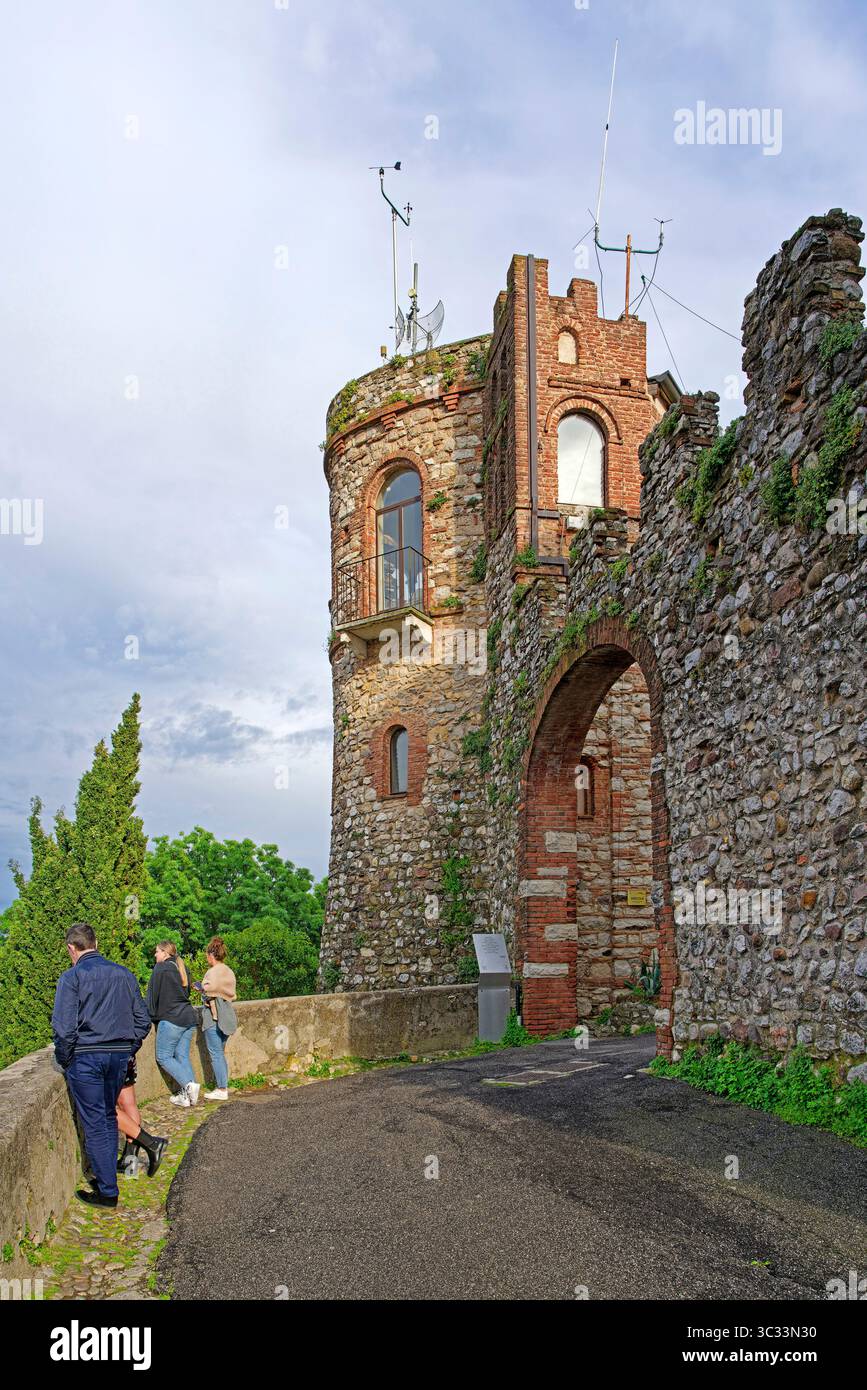 Schloß, Castello di Desenzano del Garda Banque D'Images