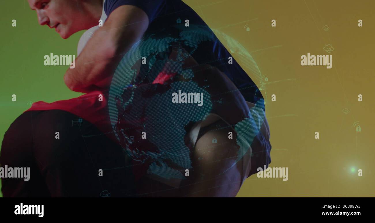 Deux hommes en vêtements de sport exécutant partenaire squat en studio, avec hologramme de la Terre, icônes de données flottantes Banque D'Images Deux hommes en vêtements de sport exécutant partenaire squat en studio, avec hologramme de la Terre, icônes de données flottantes Banque D'Images