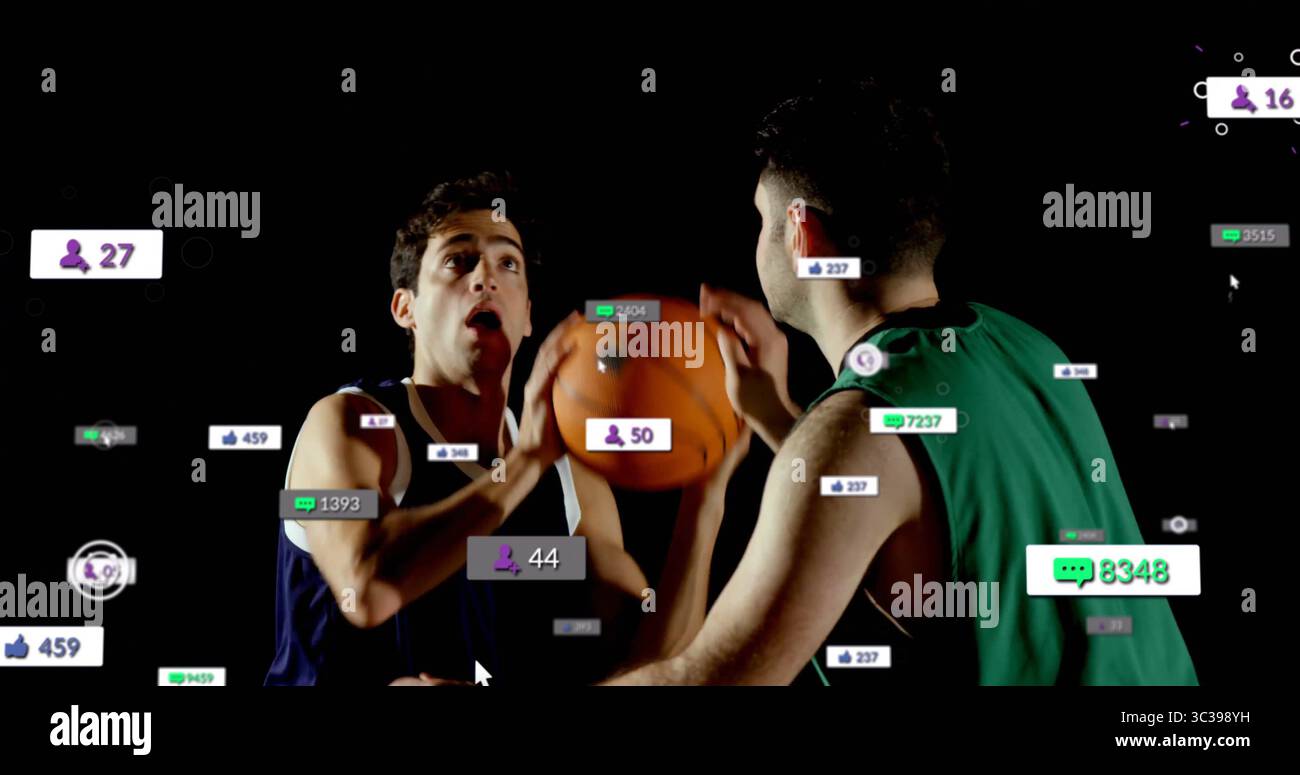 Les joueurs de basket-ball en compétition ont tiré dans un studio sombre, avec des icônes flottantes de médias sociaux Banque D'Images Les joueurs de basket-ball en compétition ont tiré dans un studio sombre, avec des icônes flottantes de médias sociaux Banque D'Images