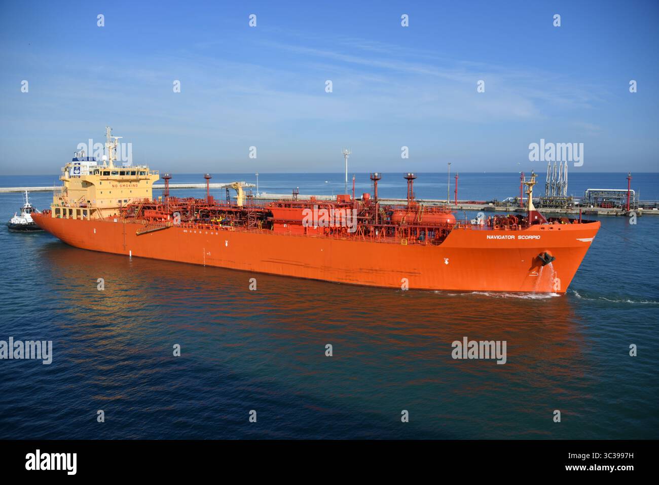 Navigator Scorpion GPL Tanker arrivant à Livourne Port Italie 23 juin 2025 Banque D'Images