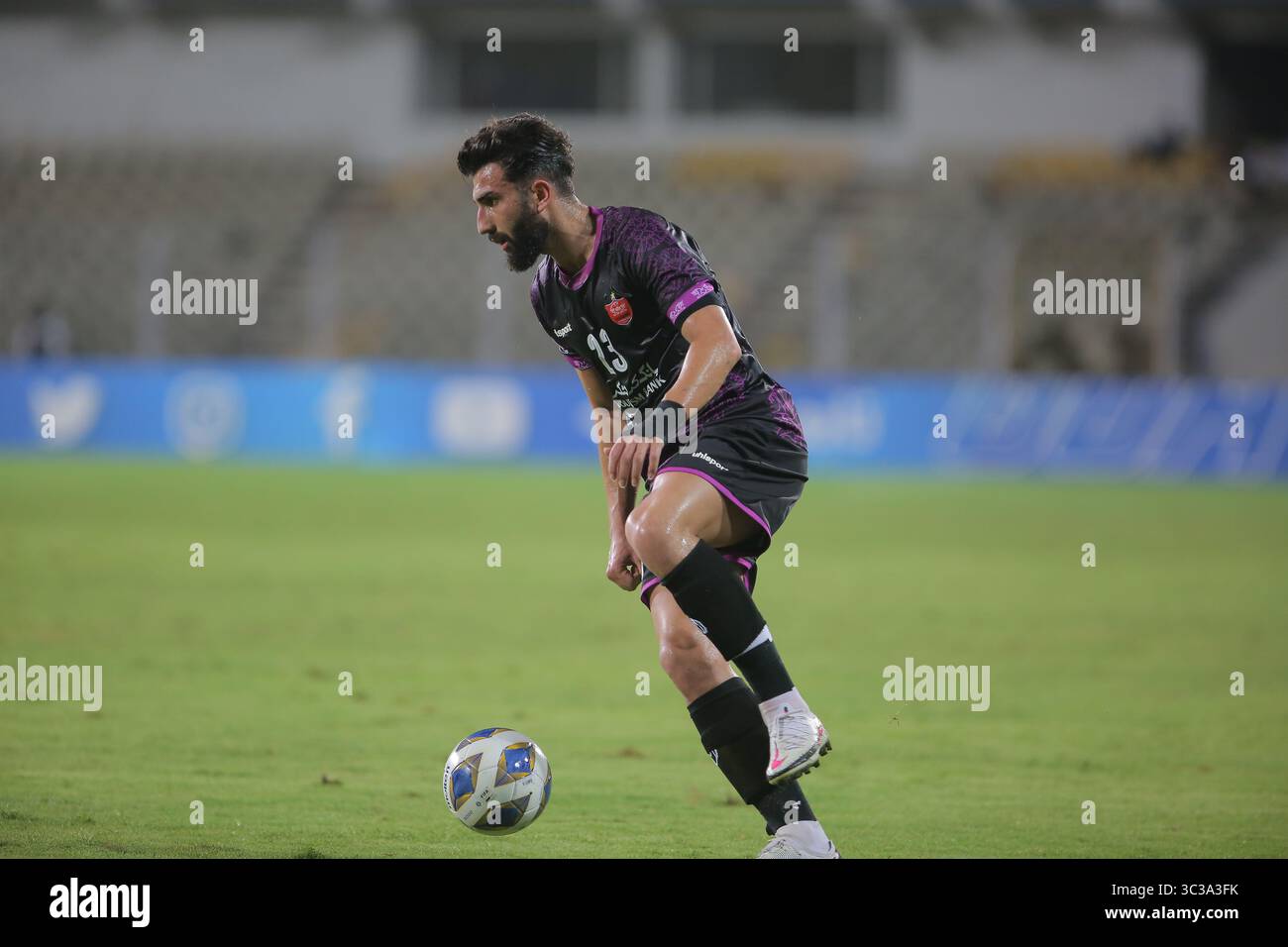 23 avril 2021, Munich, Bavière, États-Unis : GOA, INDE - 23 AVRIL : Ali Shojaei en action lors du match de Ligue des champions de l'AFC entre Perspolis et Goa au stade Fatorda le 23 avril 2021 à Goa, en Inde. (Crédit image : © ATPImages/ATPImages via ZUMA Wire) Banque D'Images