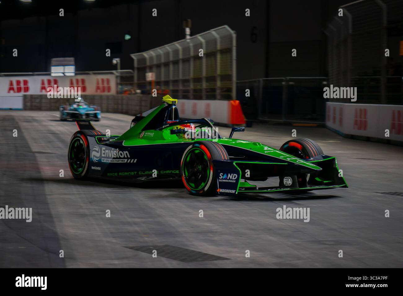 Formule E, Grande Britienne, Londres, juillet 2025. Robin Frijns (#4), Envision Racing pendant les essais libres 1 (FP1). Banque D'Images