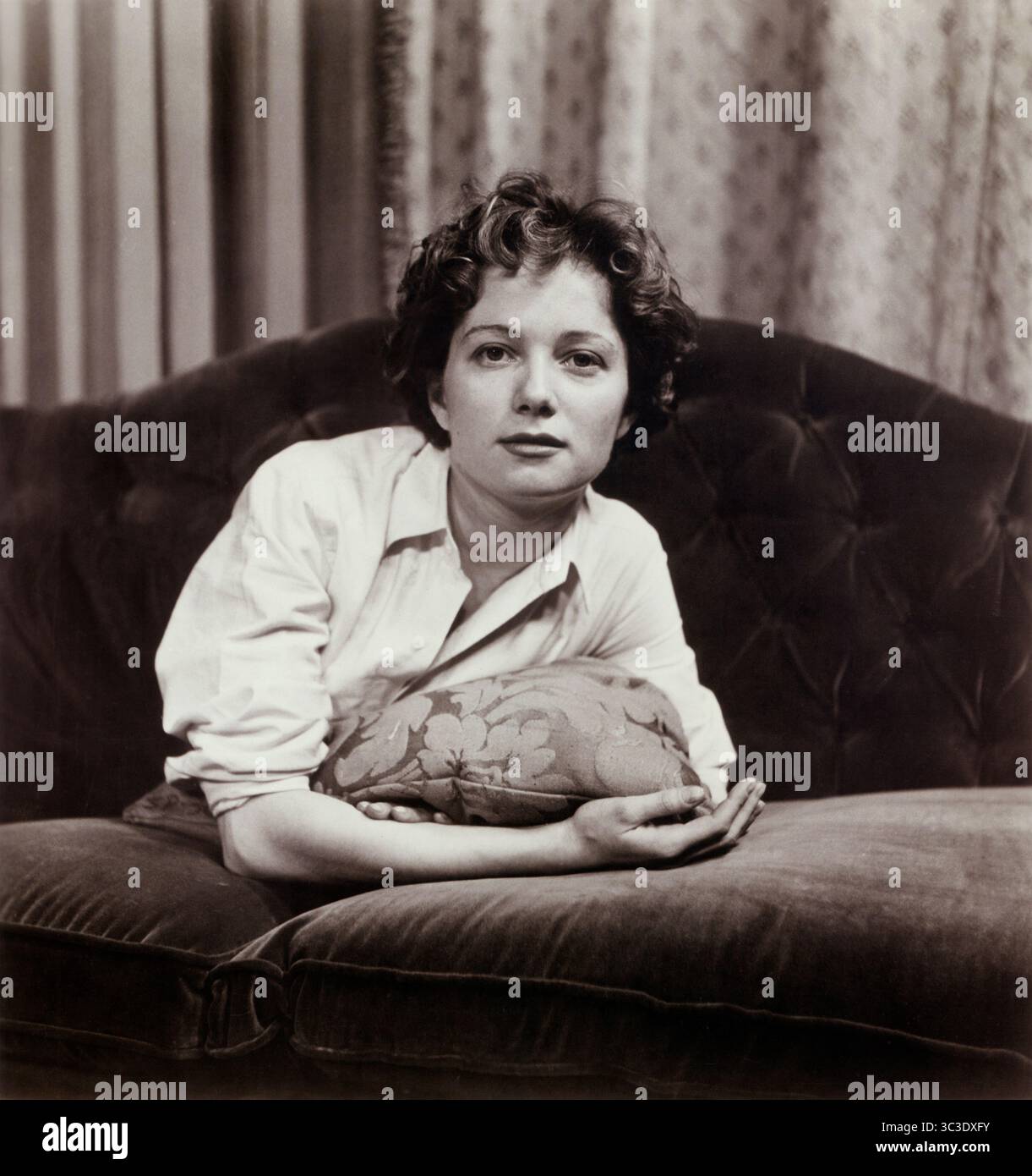 16 mai 2020, États-Unis : actrice germano-américaine Gaby Rogers, Half-Length Publicity Portrait, années 1950 (crédit image : © JT Vintage/Glasshouse via ZUMA Wire) Banque D'Images