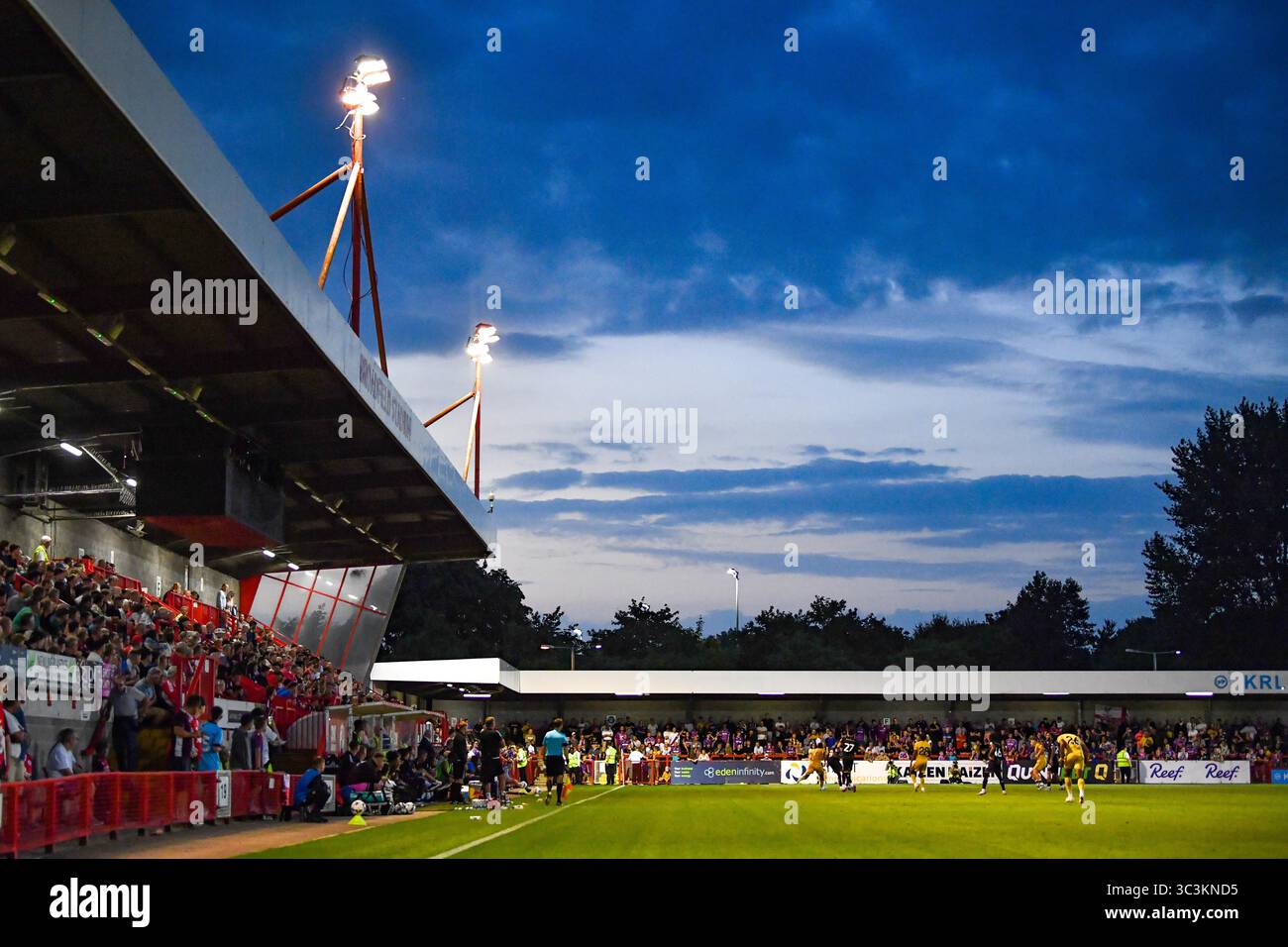 Crawley UK 25 juillet 2025 - lors du match amical de football de pré-saison entre Crawley Town et Crystal Palace au Broadfield Stadium de Crawley : crédit Simon Dack /TPI/ Alamy Live News Banque D'Images