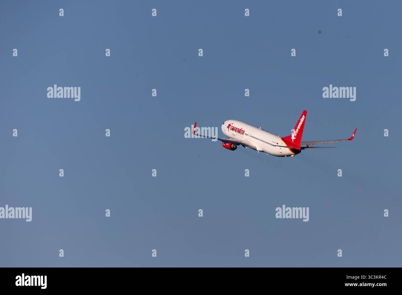 9H-CXF Corendon Airlines Europe Boeing 737-8KN AM Flughafen Düsseldorf. DUS EDDL. Düsseldorf, Nordrhein-Westfalen, DEU, Deutschland, 03.03.2025 *** 9H CXF Corendon Airlines Europe Boeing 737 8KN at Düsseldorf Airport dus EDDL Düsseldorf, Rhénanie du Nord-Westphalie, DEU, Allemagne, 03 03 03 2025 Banque D'Images