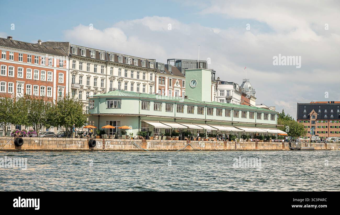 Soho House Copenhagen allie charme Art déco et élégance au bord de l'eau, un centre dynamique pour les amateurs de restauration et de design - Copenhague, 17 juillet 2025 Banque D'Images