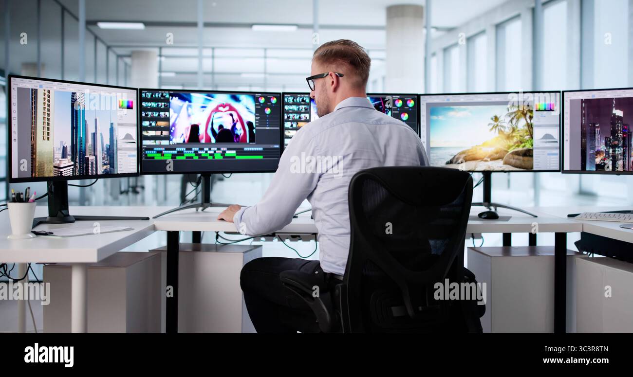 Graphiste talentueux créant du contenu attrayant pour multinationale Banque D'Images