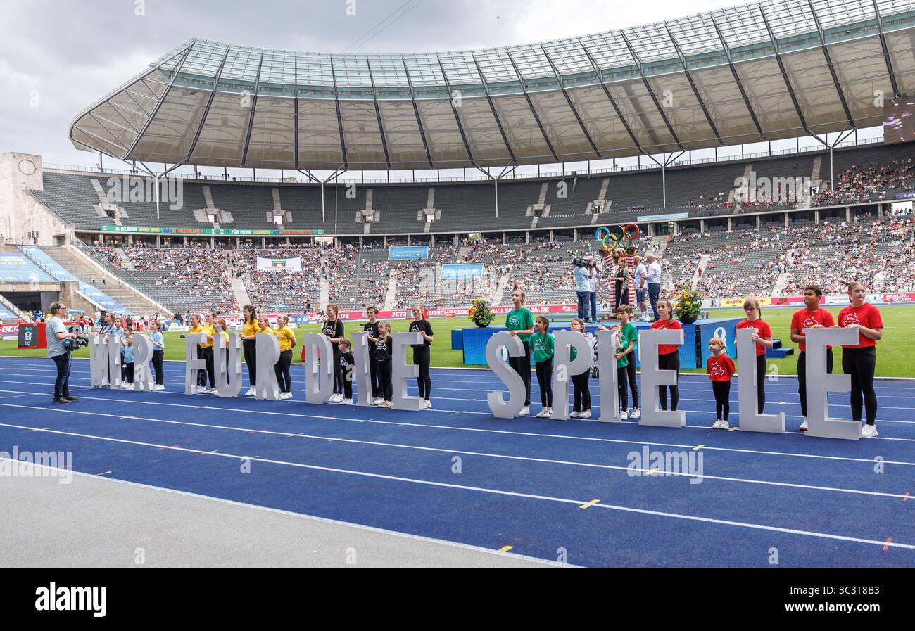Berlin, Allemagne. 27 juillet 2025. Athlétisme : Réunion, ISTAF, hommes, stade Olympique. Ouverture de la réunion d'athlétisme. Crédit : Andreas Gora/dpa/Alamy Live News Banque D'Images