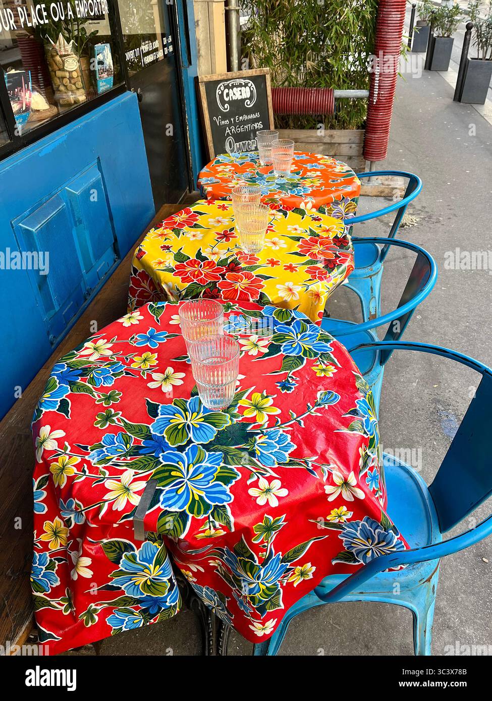 Tables de café, Monmarte, Paris Banque D'Images