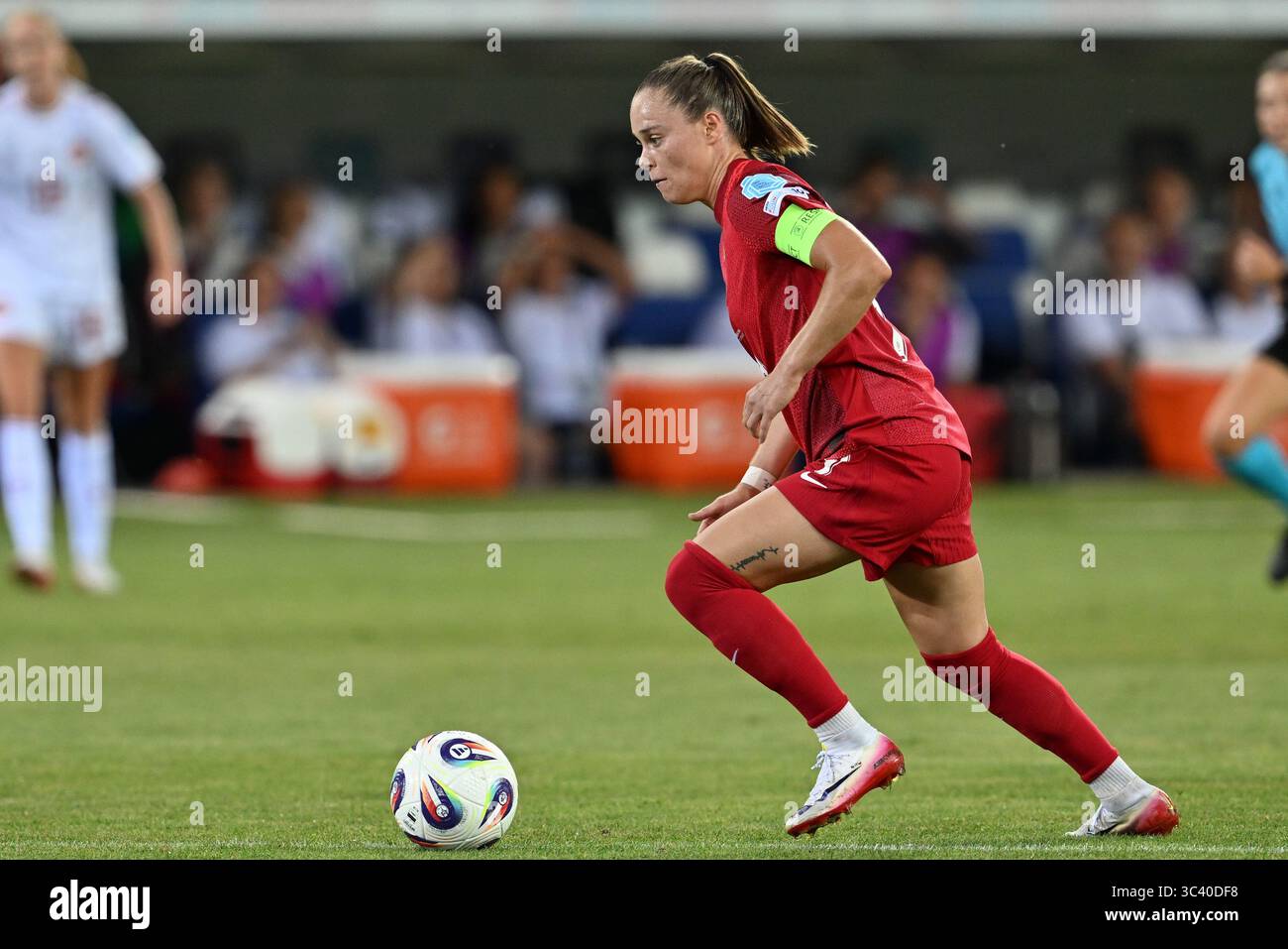 Ewa Pajor (9) de Pologne photographiée lors du match de la journée 3 dans le groupe C de l'équipe nationale de football féminin de Pologne contre le Danemark lors du championnat Euro 2025 féminin en Suisse , le samedi 12 juillet 2025 à Lucerne , Suisse . Photo Sportpix & Isosport | David Catry Banque D'Images