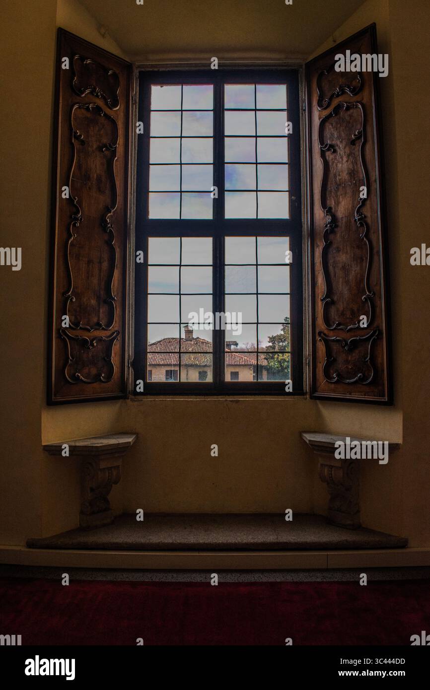 Italie : Détails du Musée Certosa di Pavia, qui conserve et expose toutes les œuvres d'art de la Certosa di Pavia, complexe monastère de Lombardie Banque D'Images